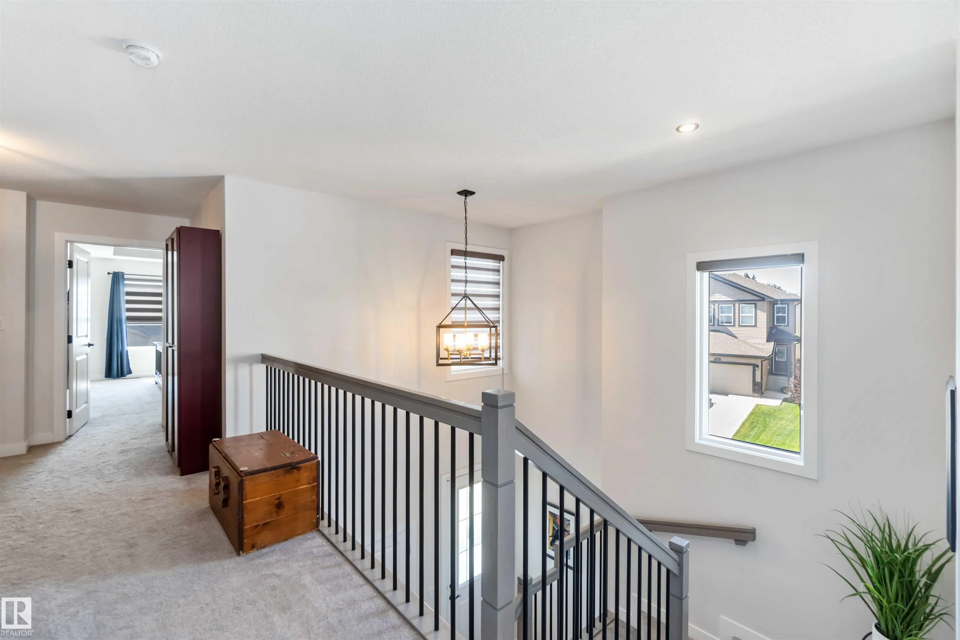 70 SPRINGBROOK Wynd