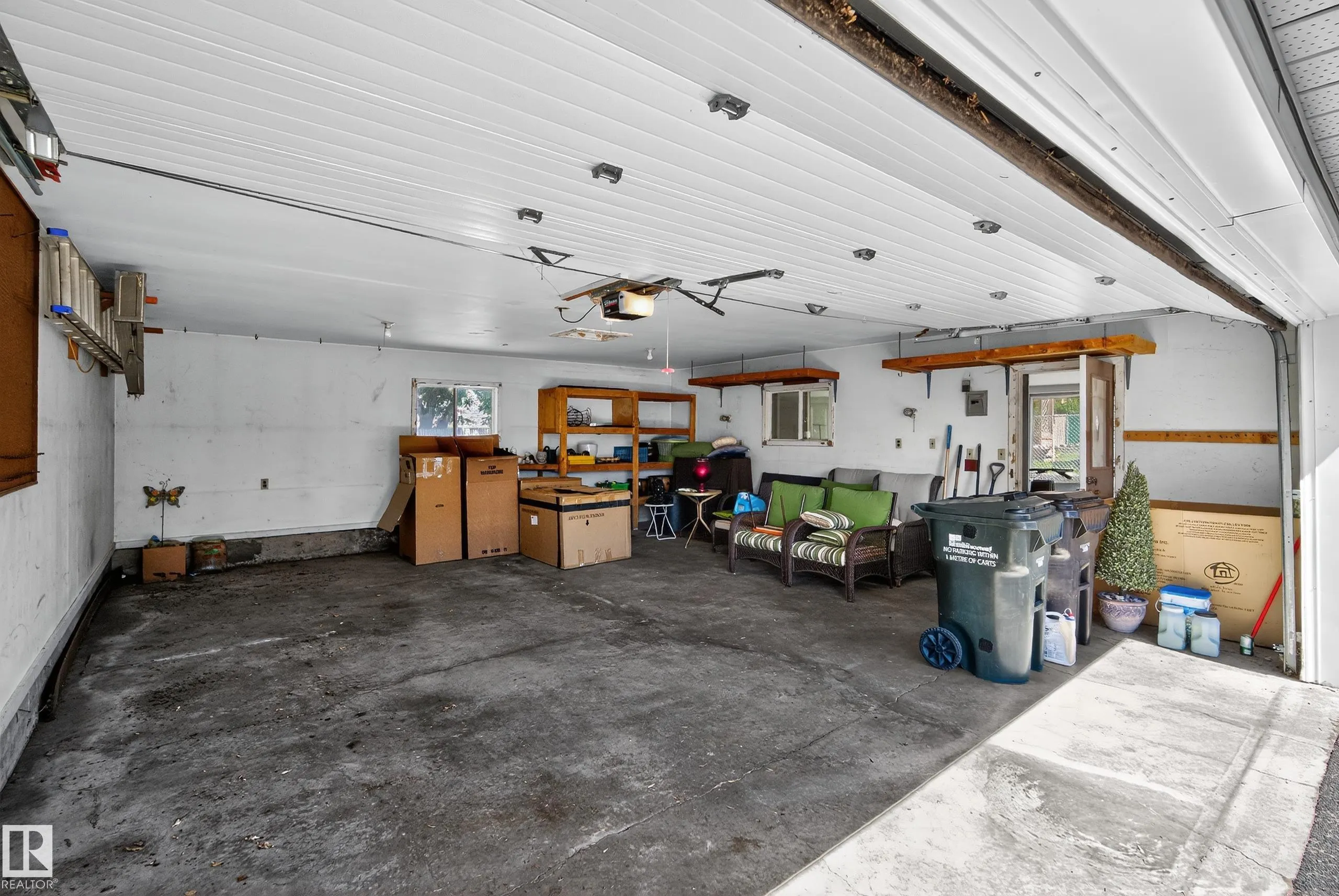 8 GRAVENHURST Crescent