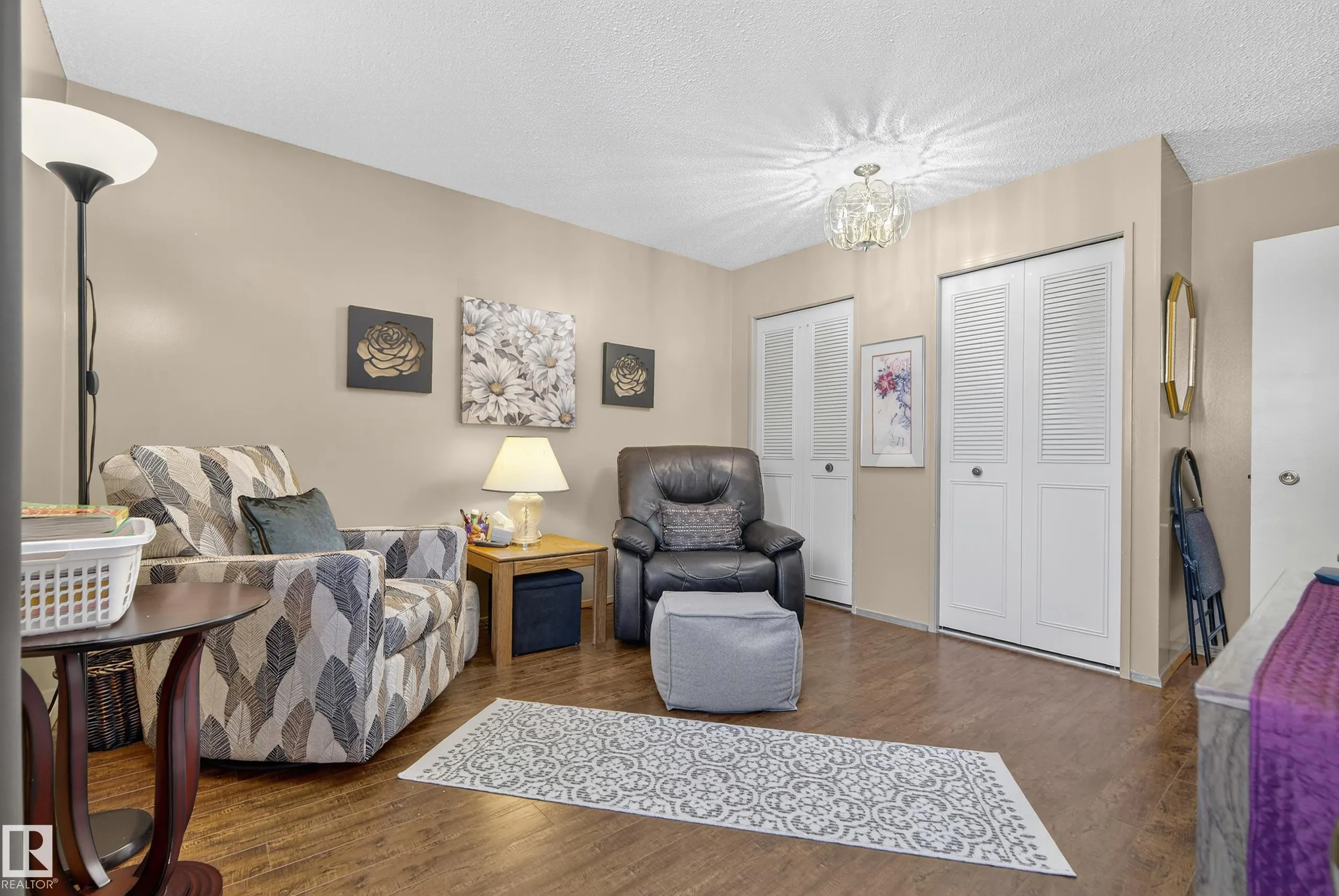8 GRAVENHURST Crescent