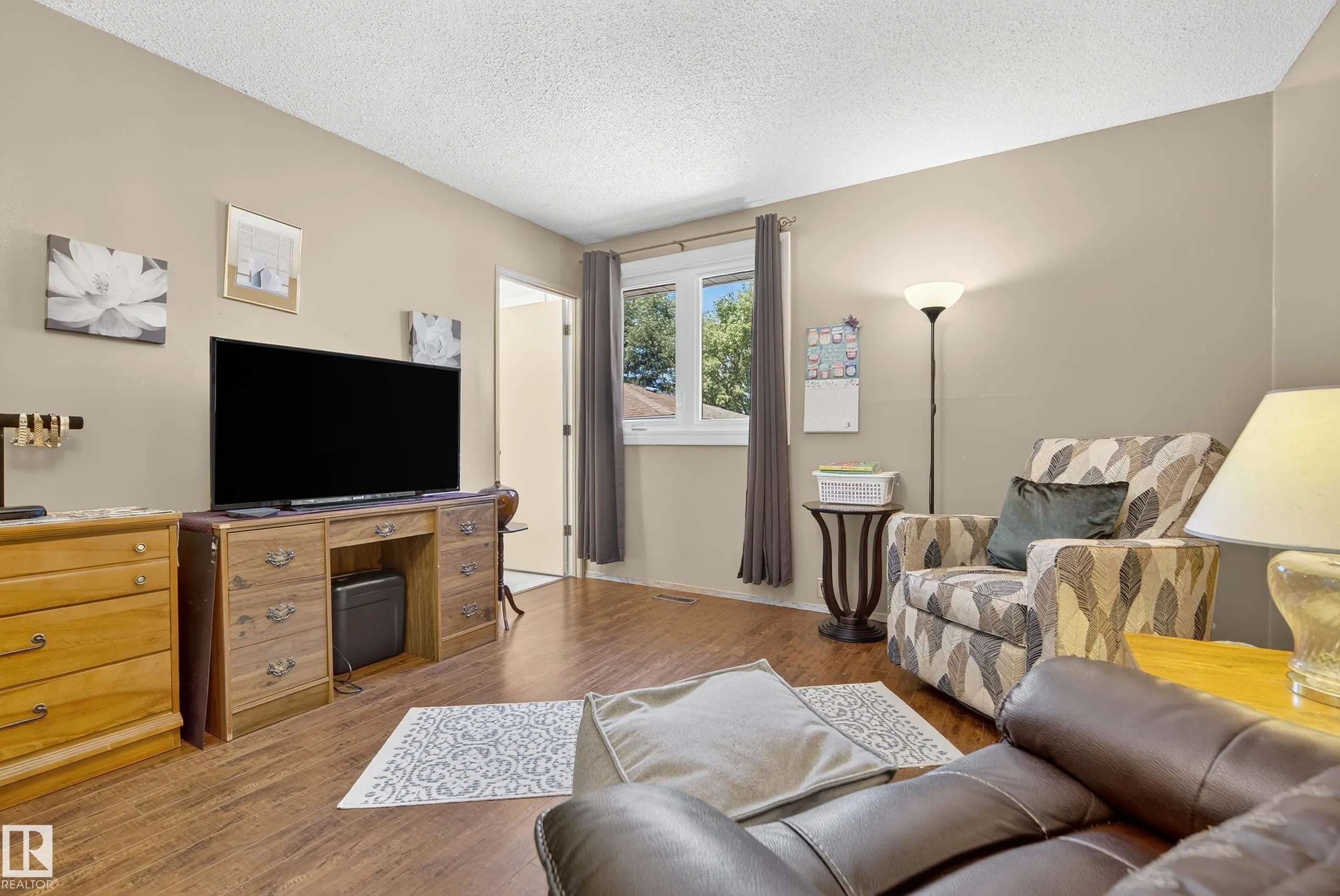 8 GRAVENHURST Crescent