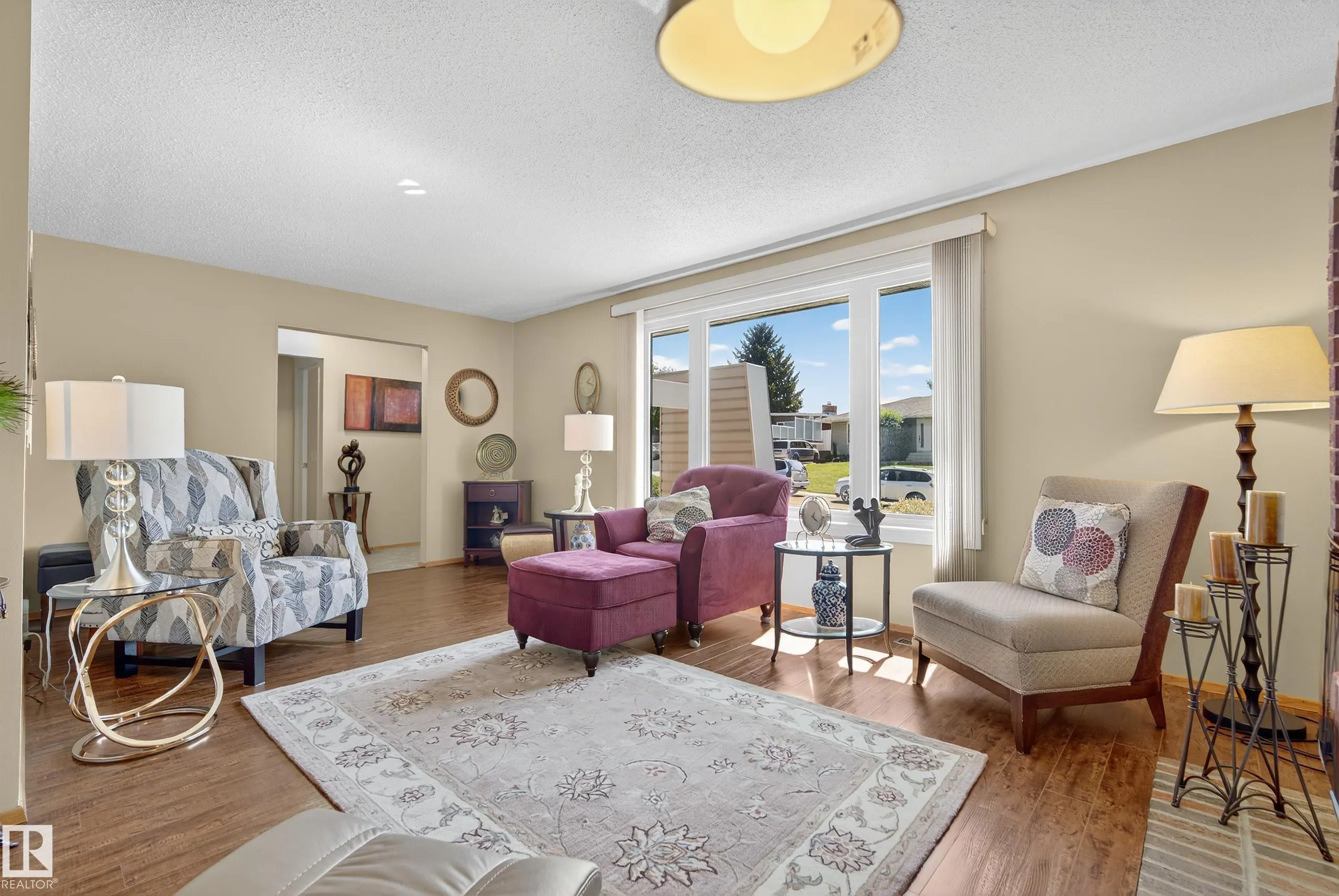 8 GRAVENHURST Crescent