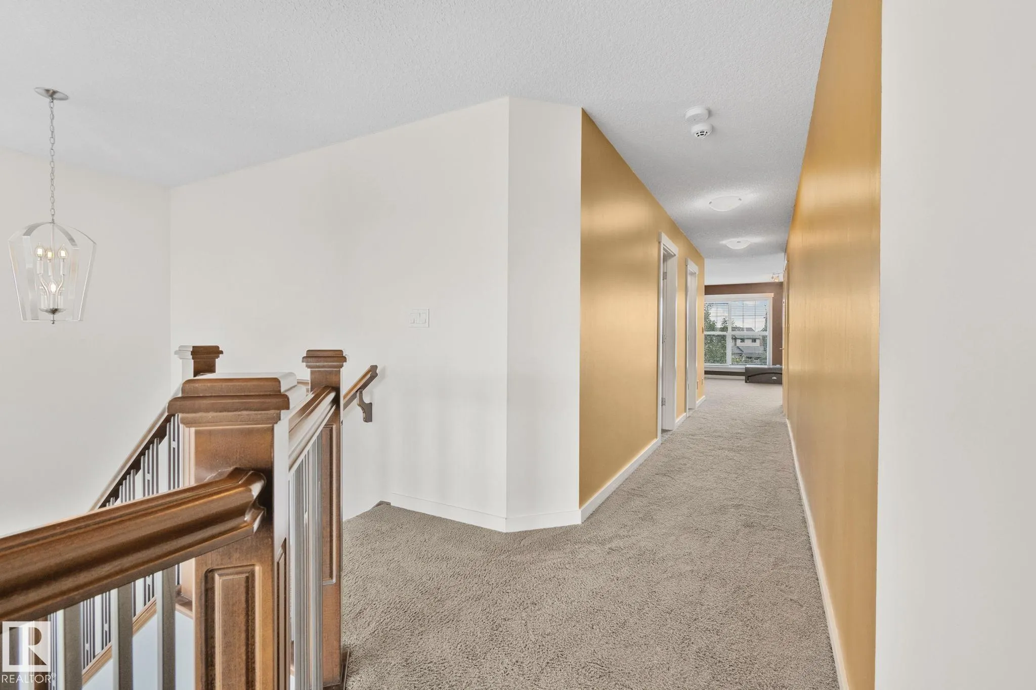 3936 CLAXTON Loop