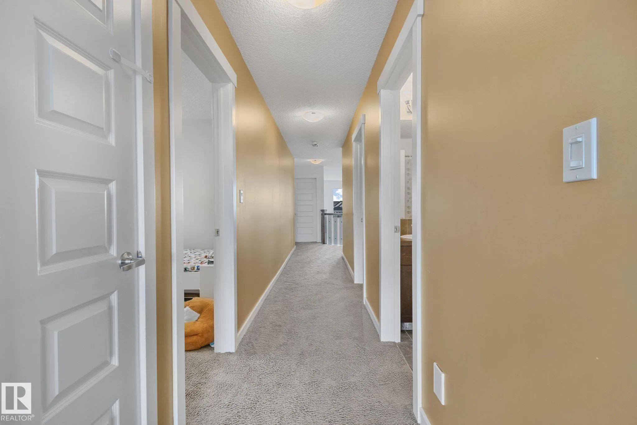 3936 CLAXTON Loop