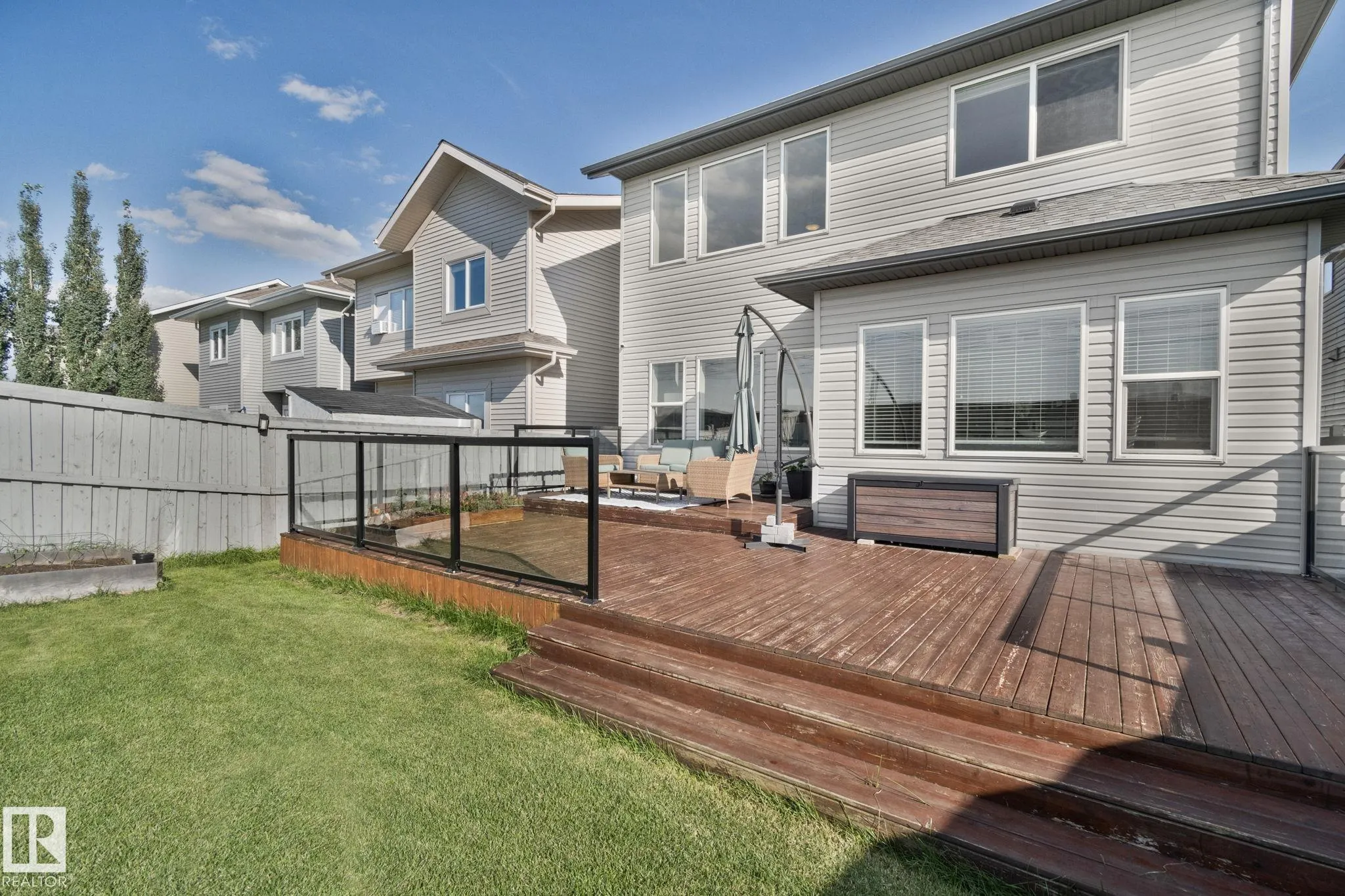 3936 CLAXTON Loop