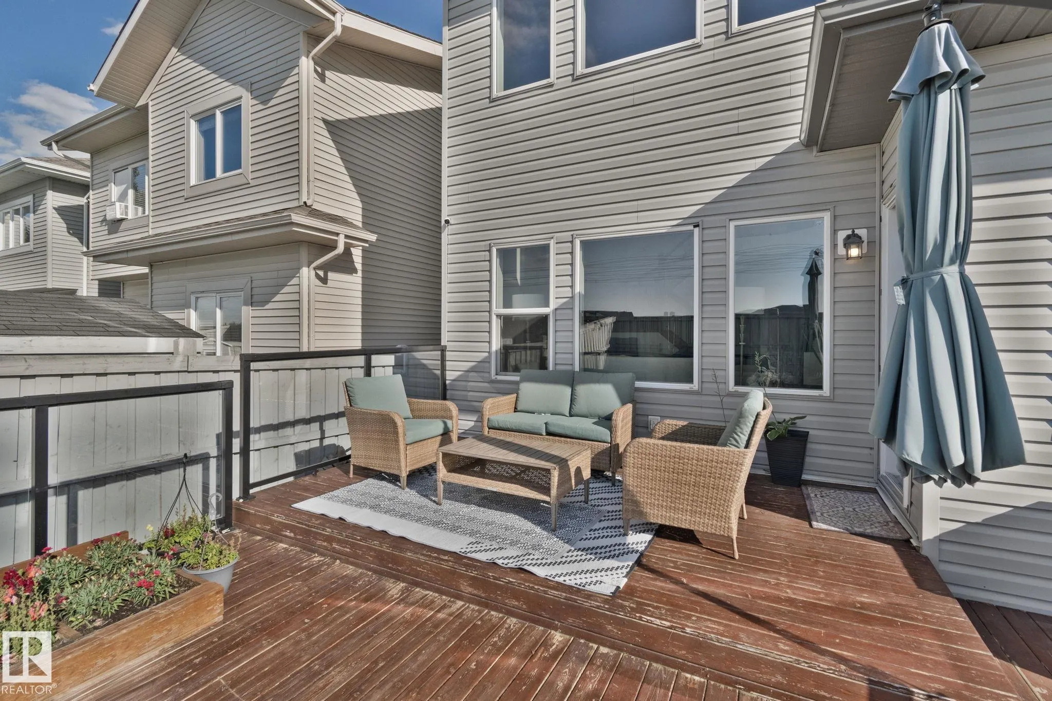 3936 CLAXTON Loop