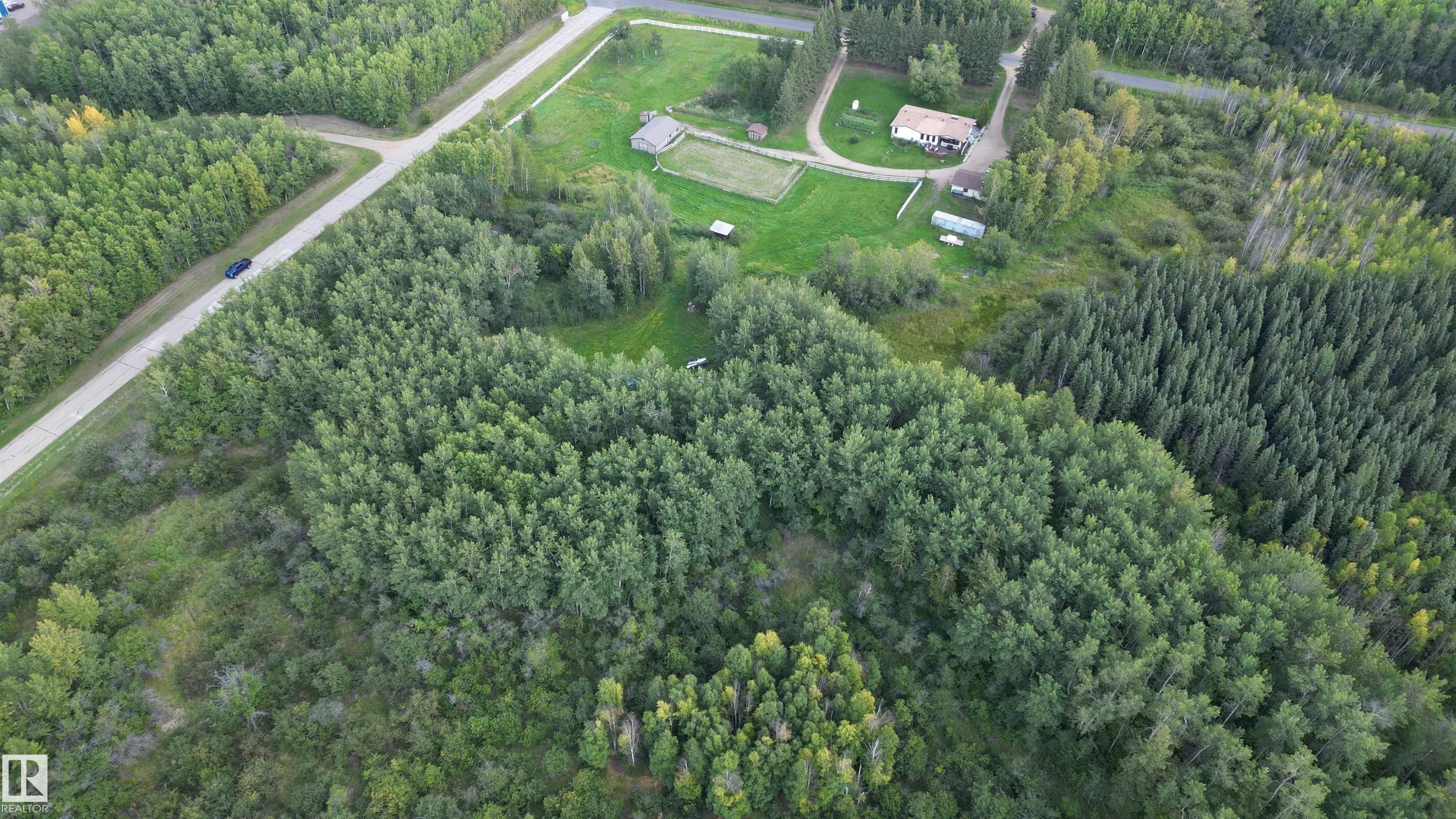 52252 RGE ROAD 215