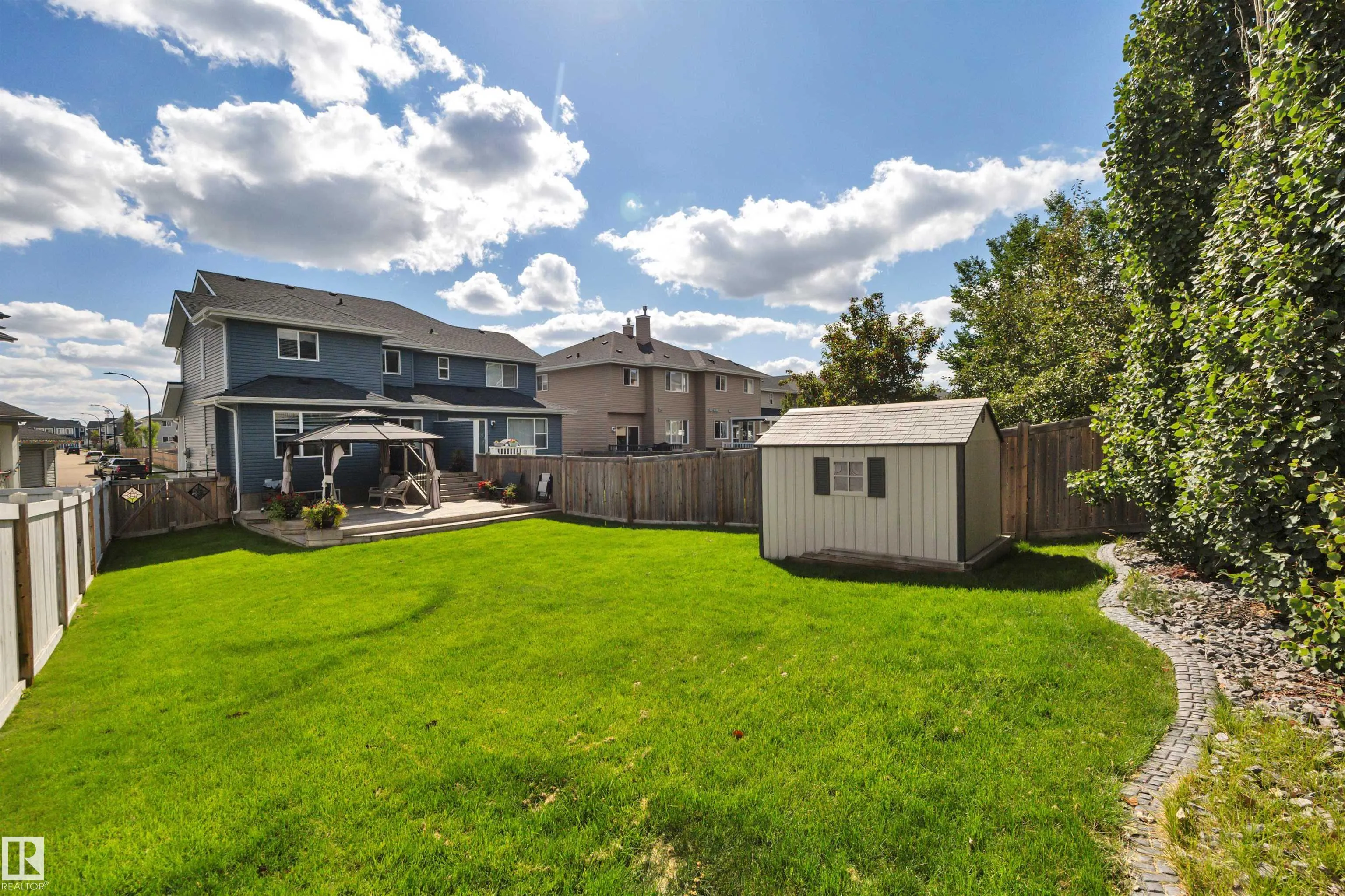 391 SIMMONDS Way