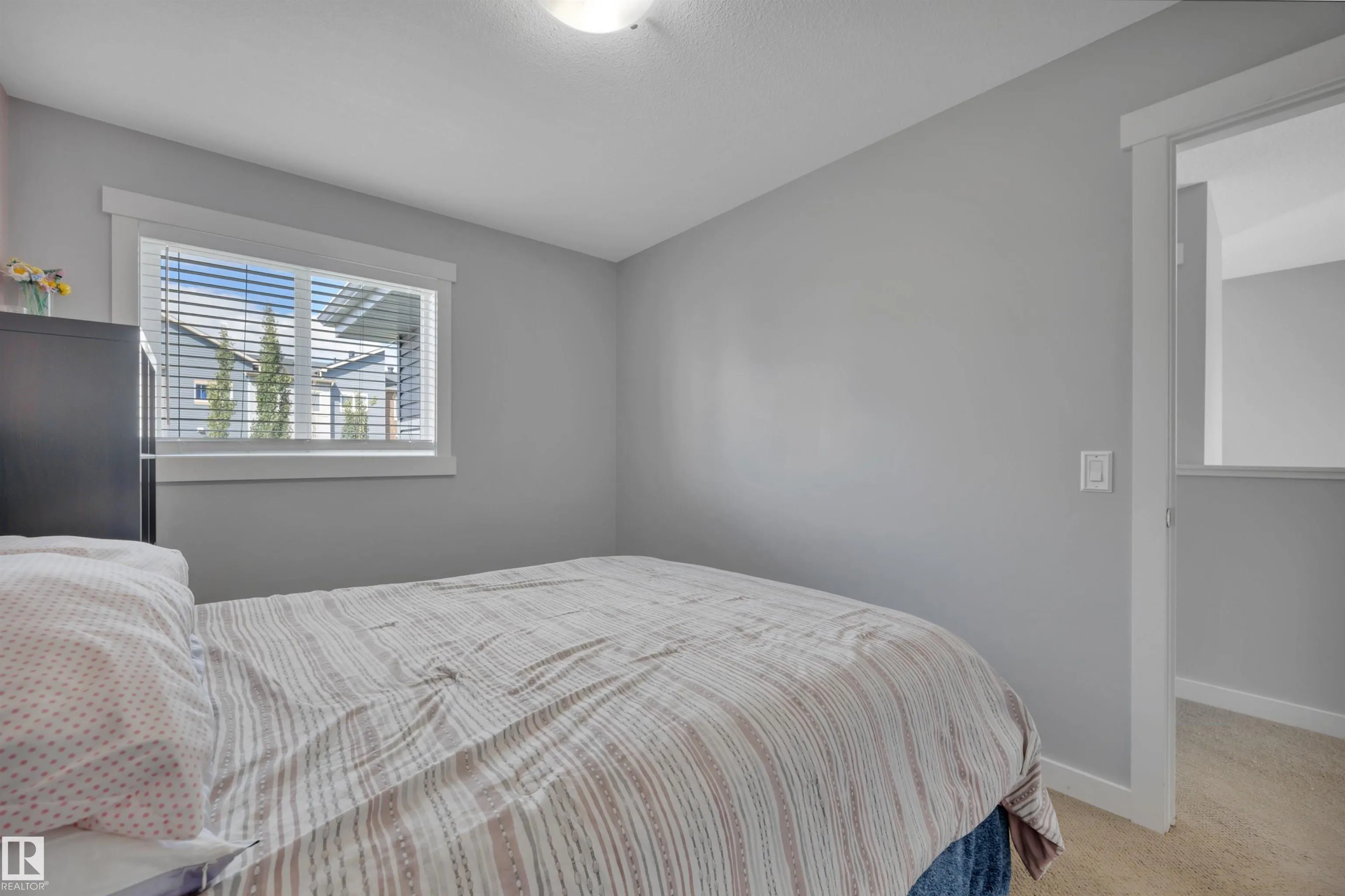 391 SIMMONDS Way