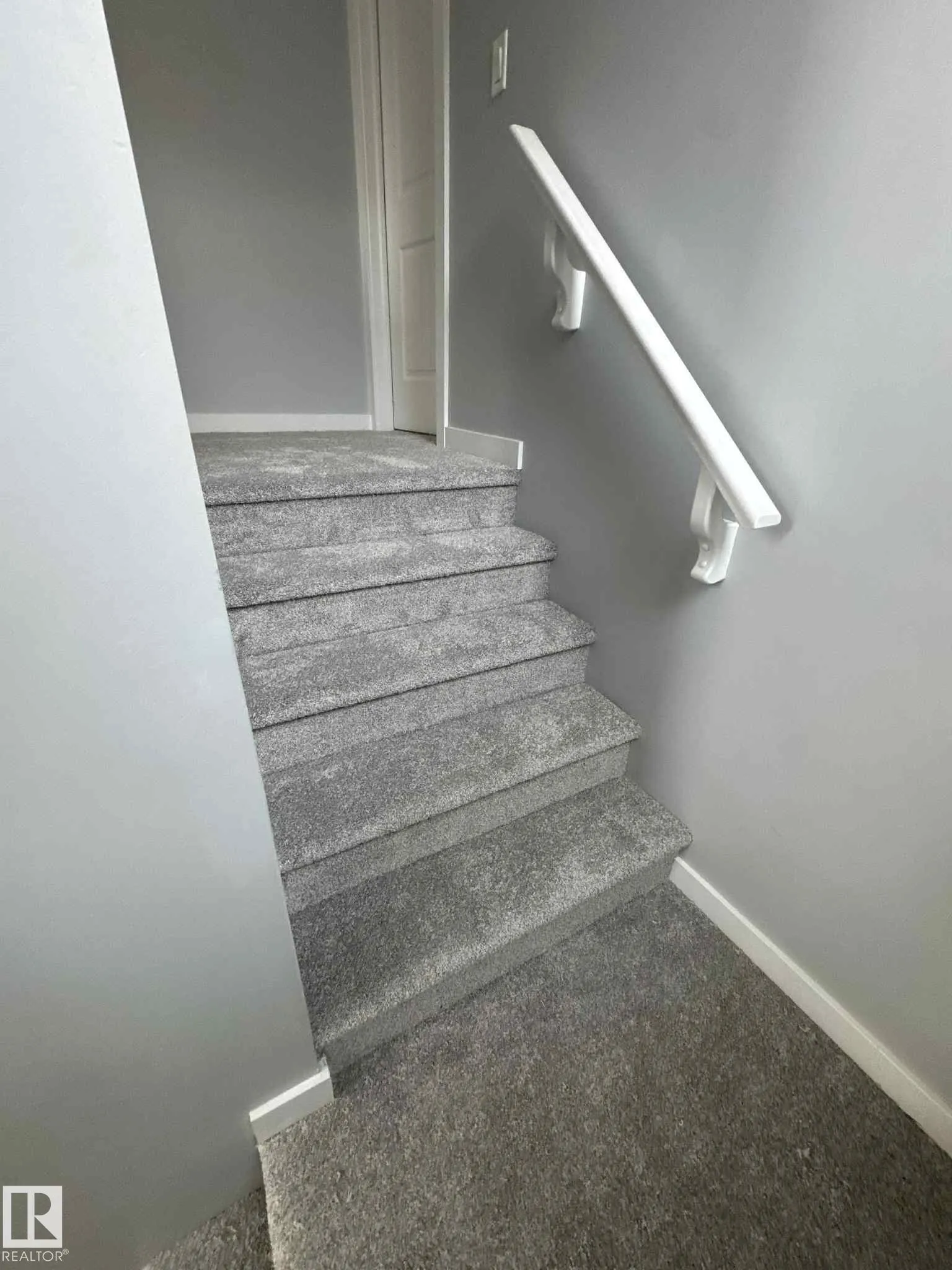 391 SIMMONDS Way