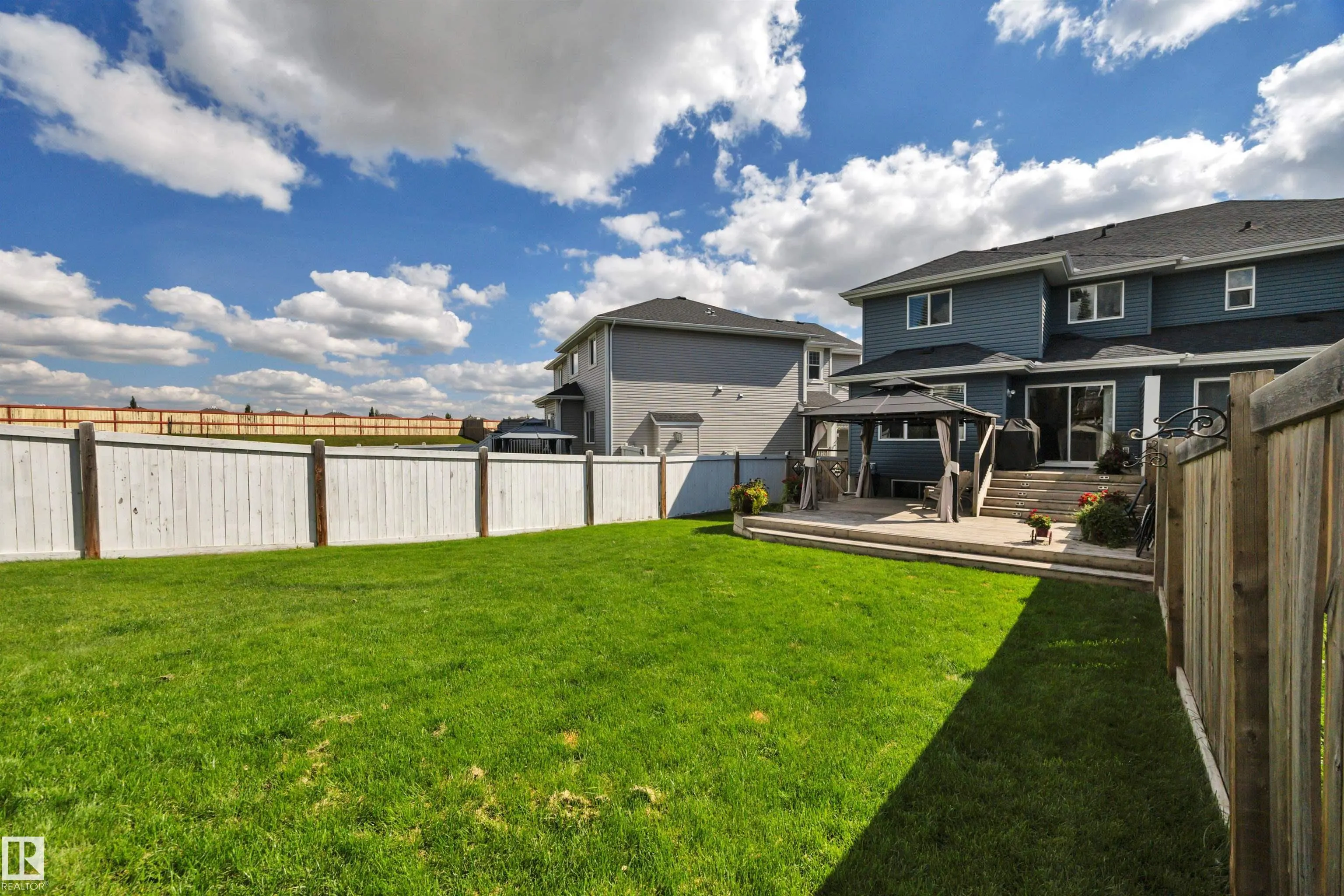 391 SIMMONDS Way