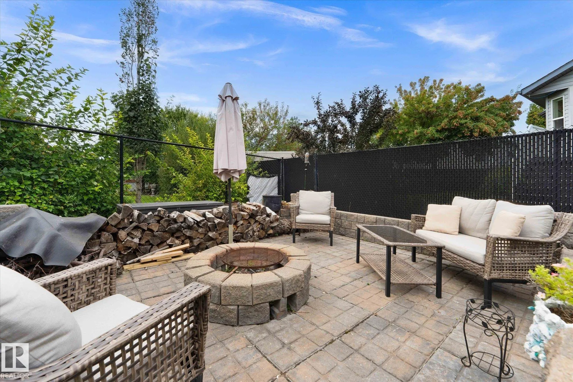 7 HALVERSON Court