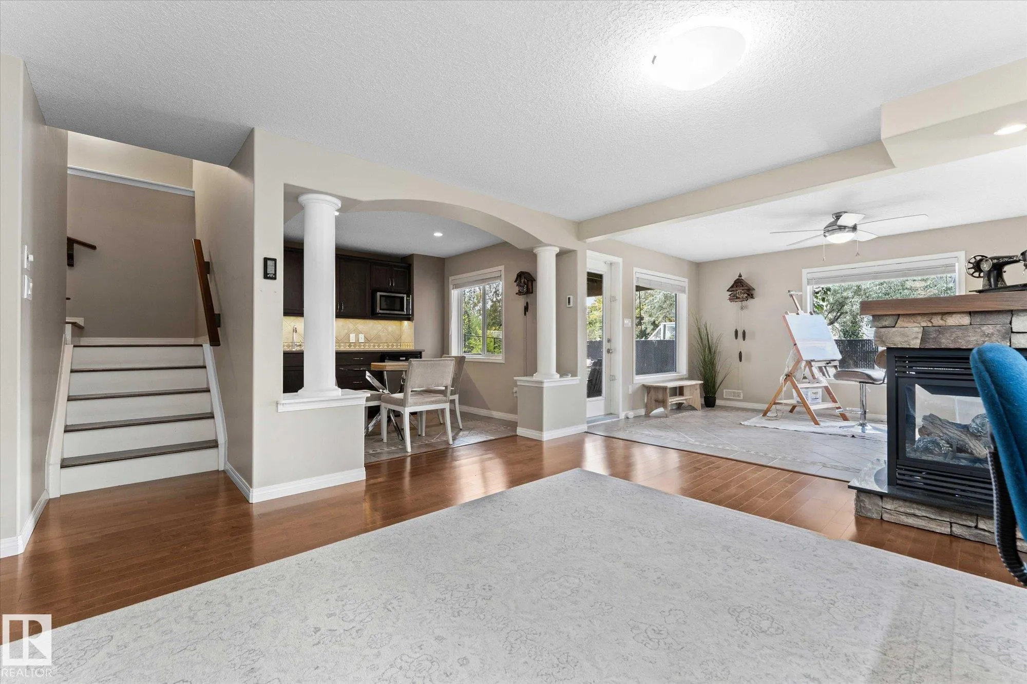 7 HALVERSON Court