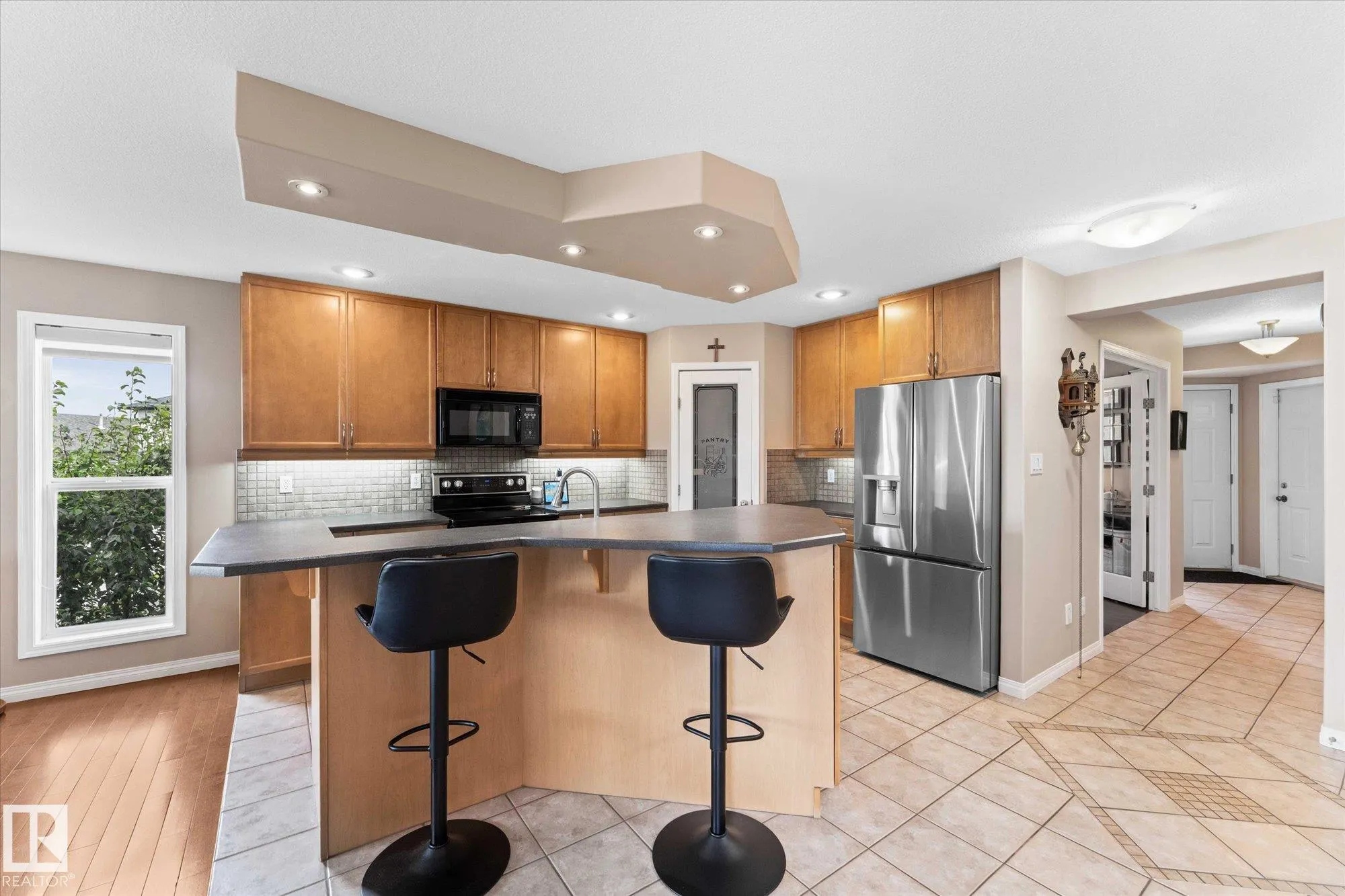 7 HALVERSON Court
