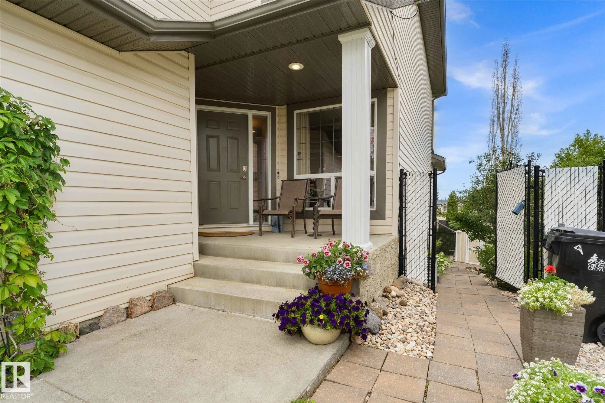 7 HALVERSON Court