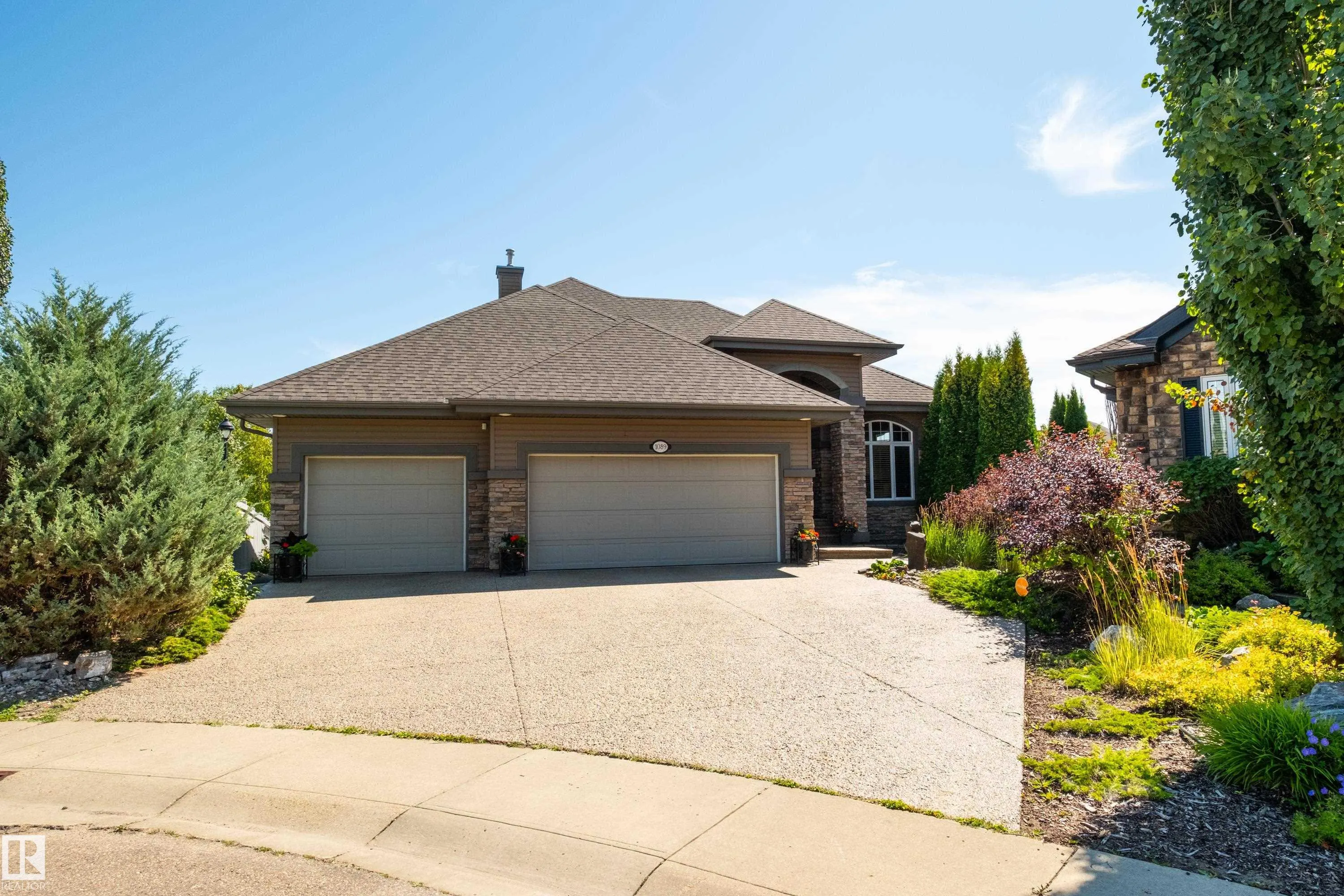 1089 Goodwin Circle