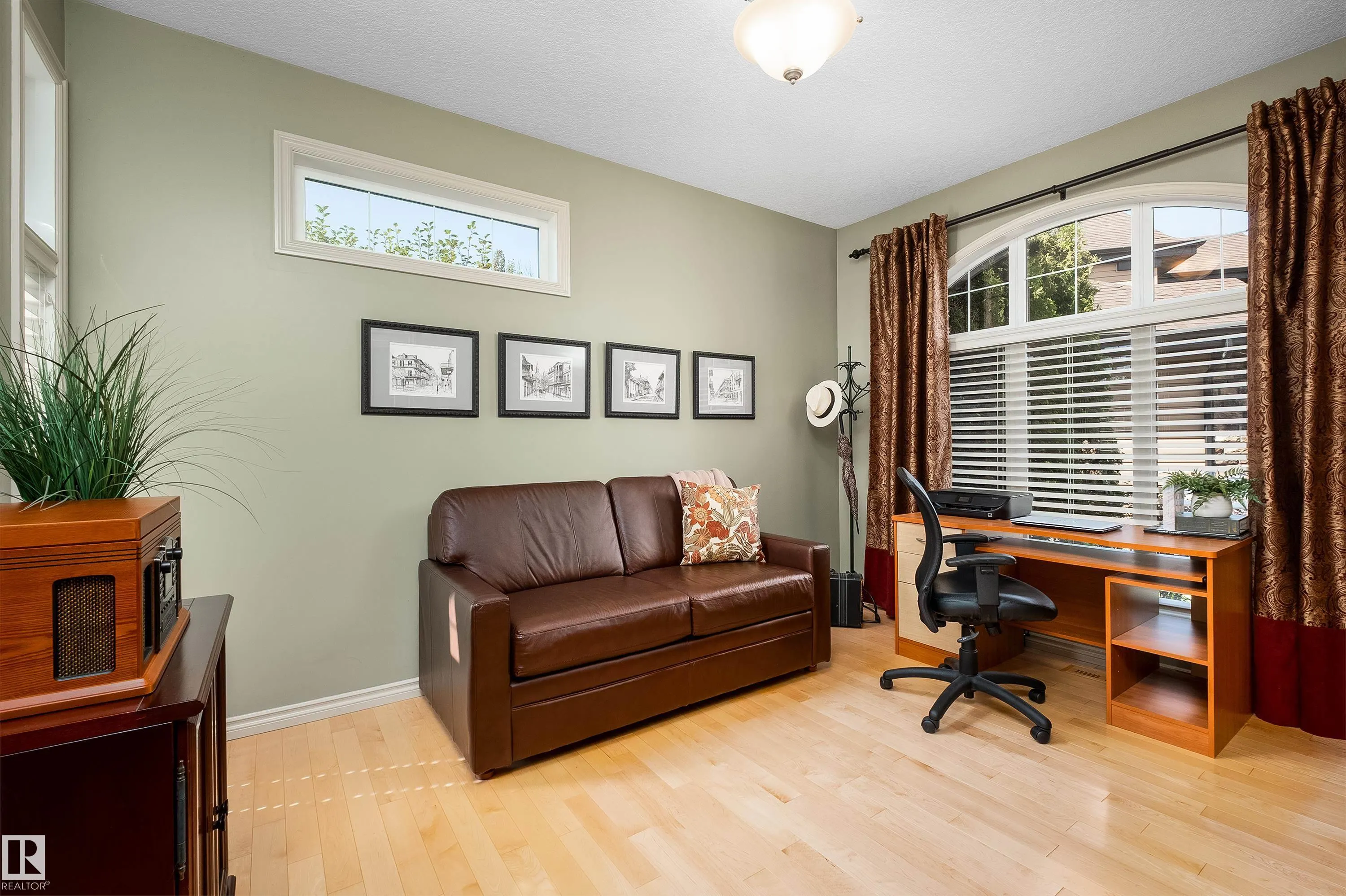 1089 Goodwin Circle