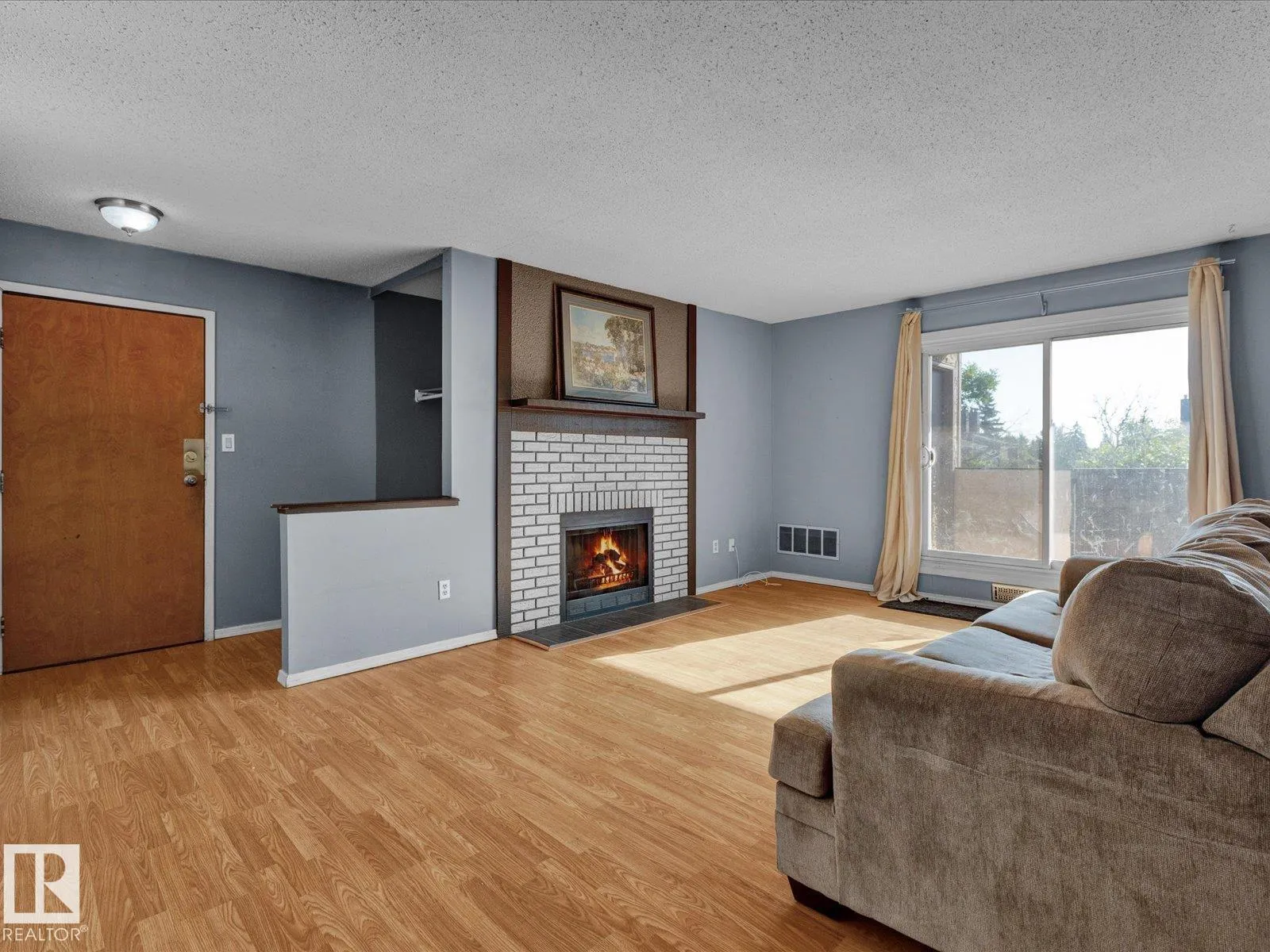 43 AKINS Drive