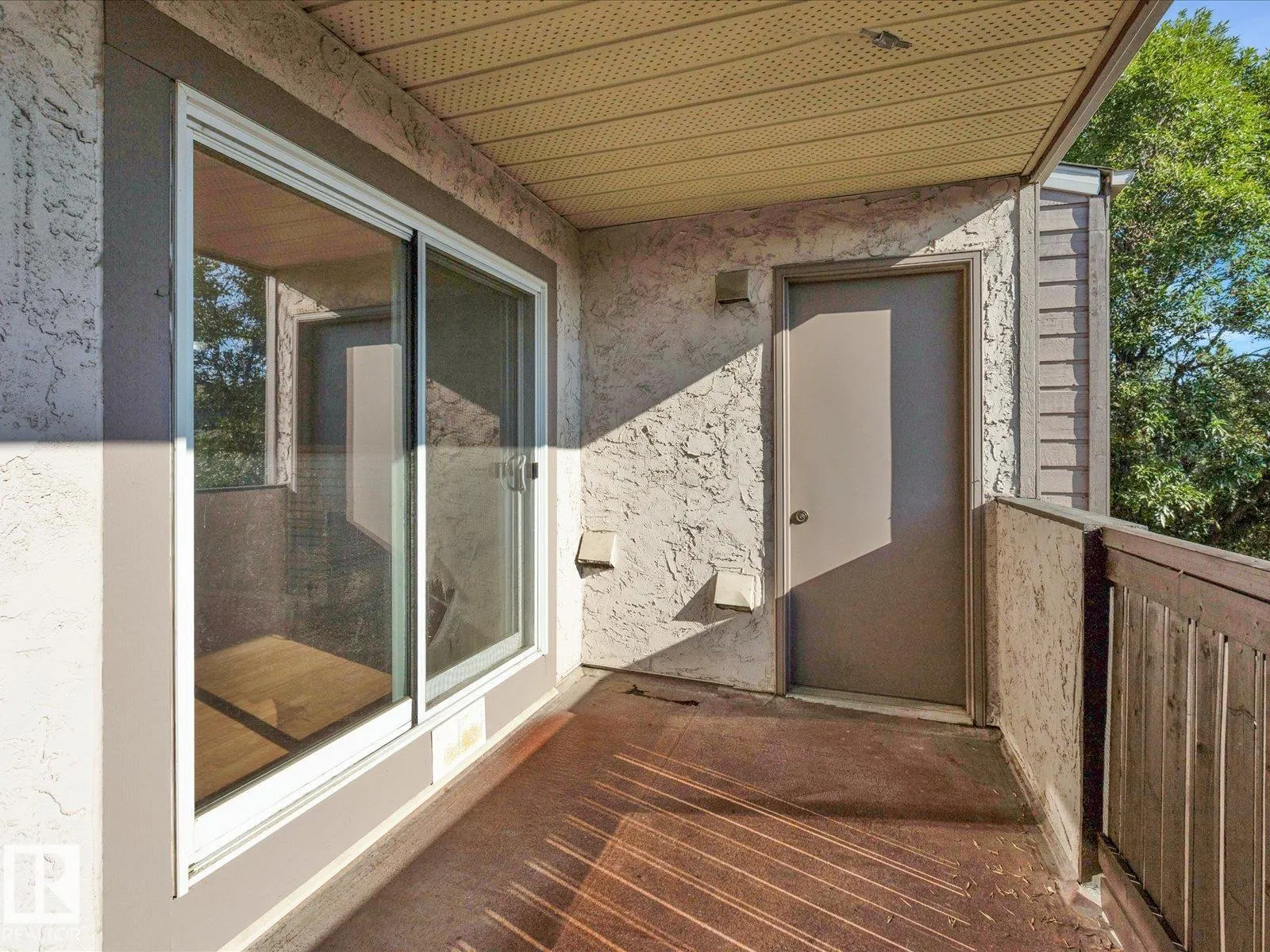 43 AKINS Drive