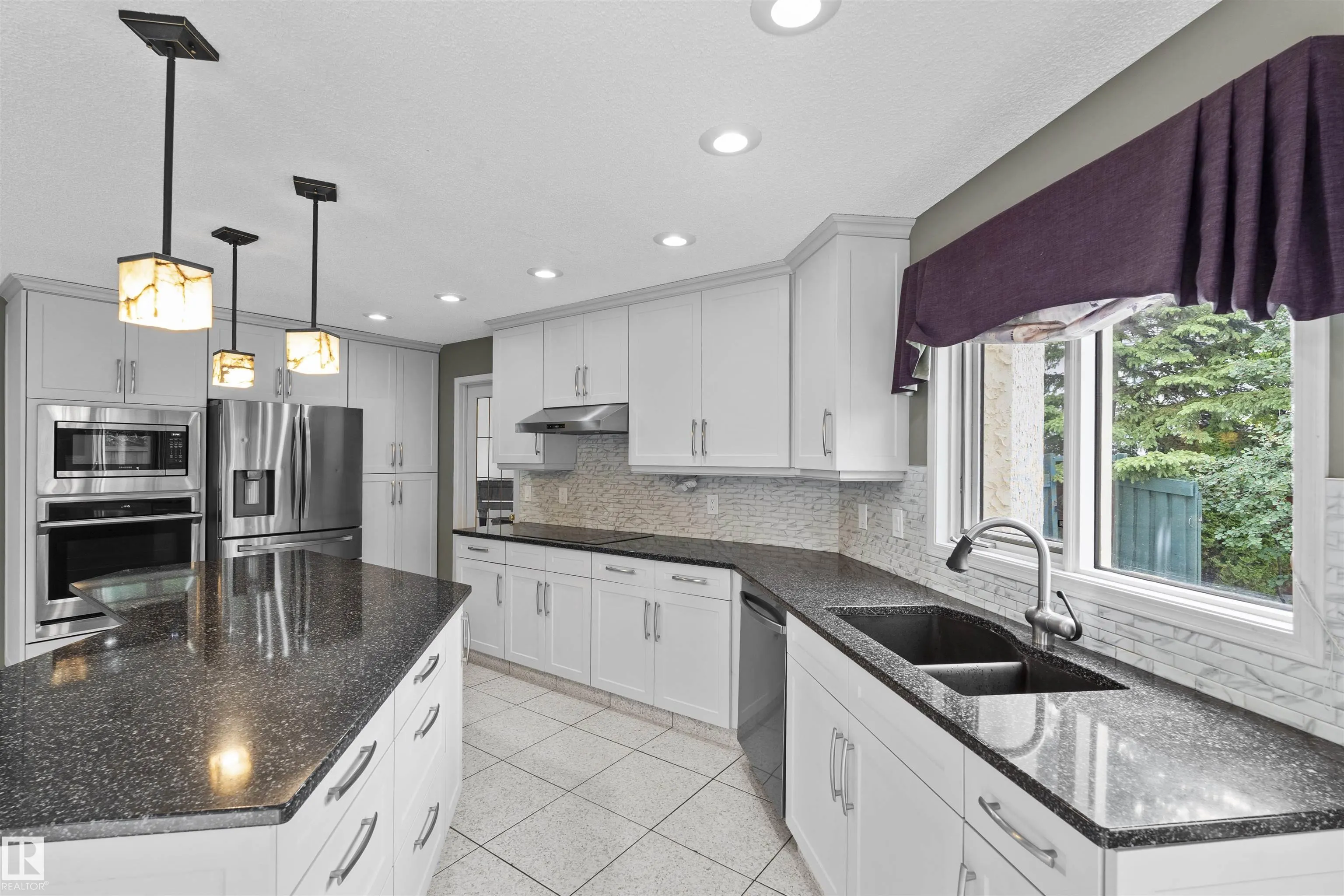 1095 FALCONER Road