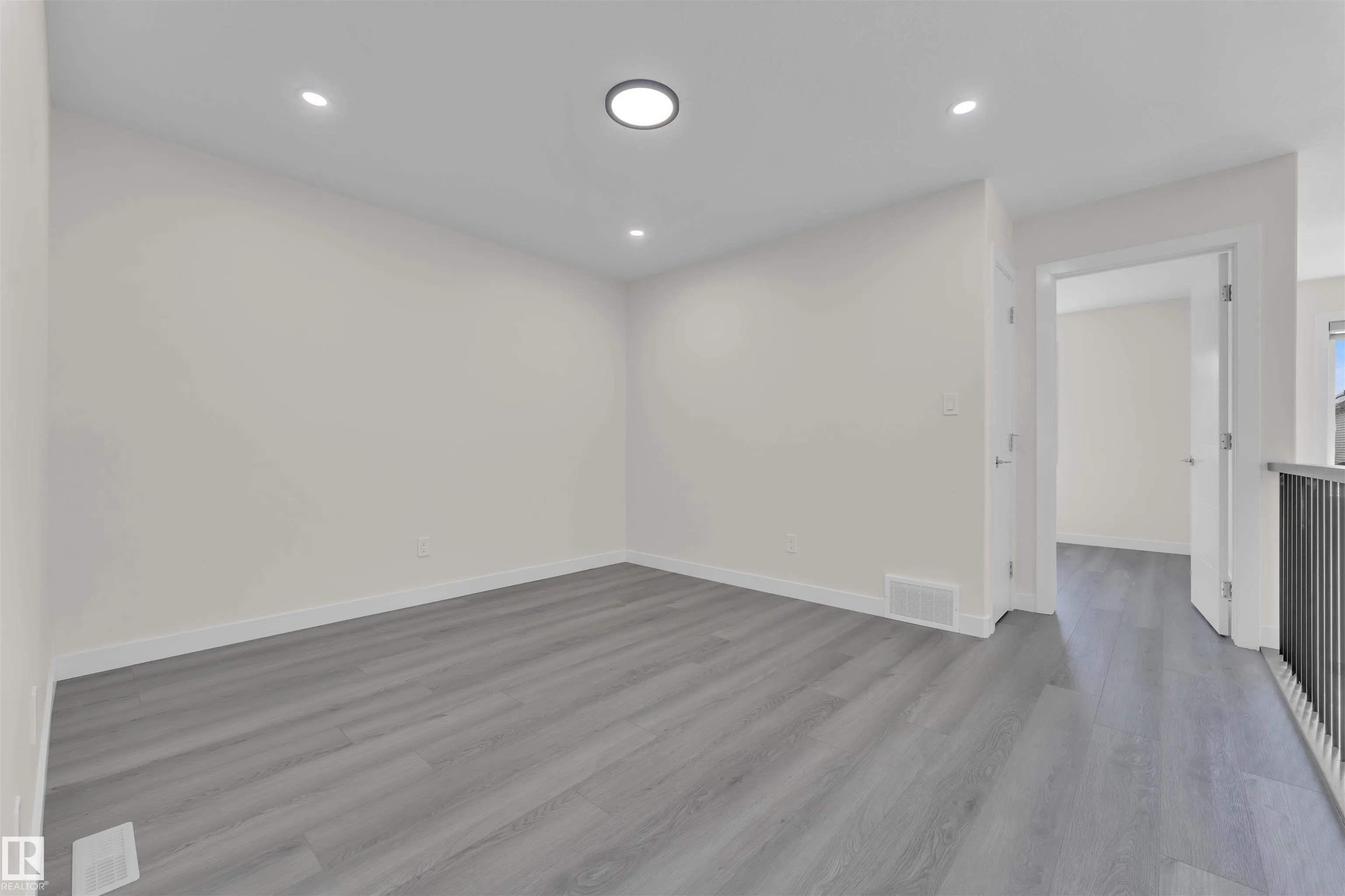 21 Westwyck Link