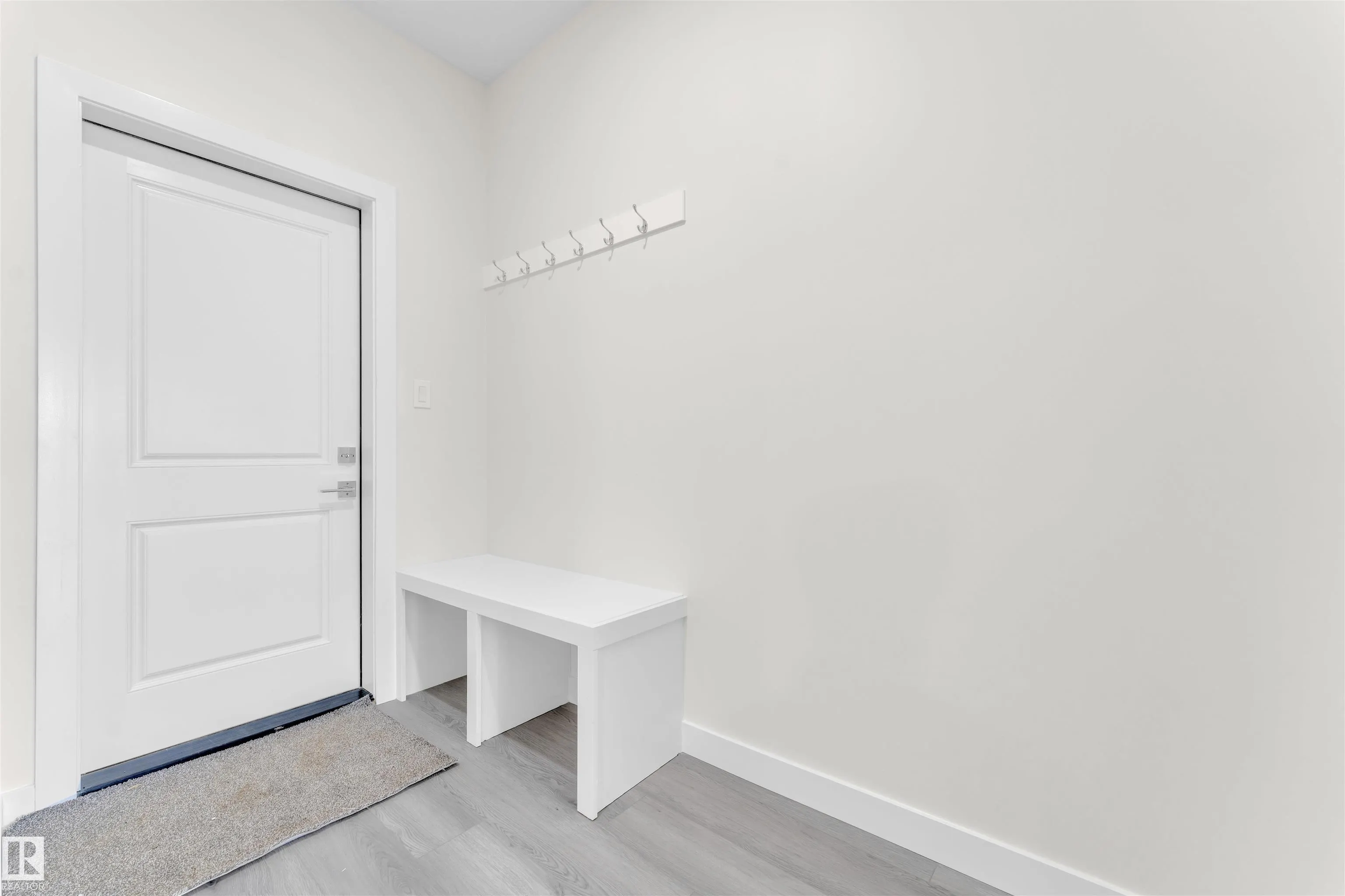 21 Westwyck Link