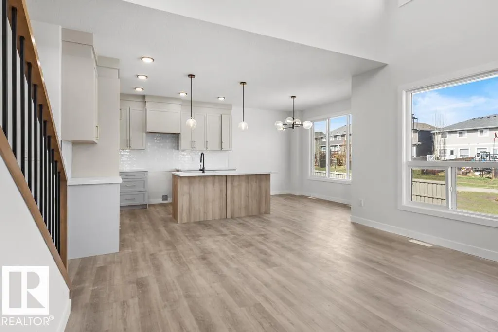 3140 Magpie Wy