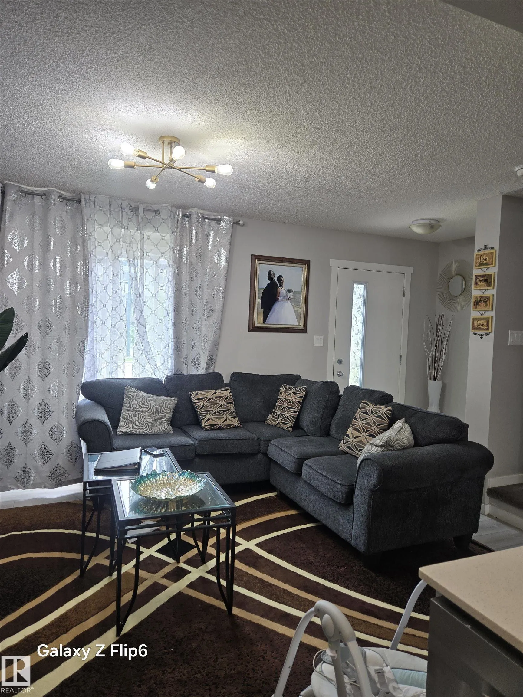 1248 ROSENTHAL Boulevard