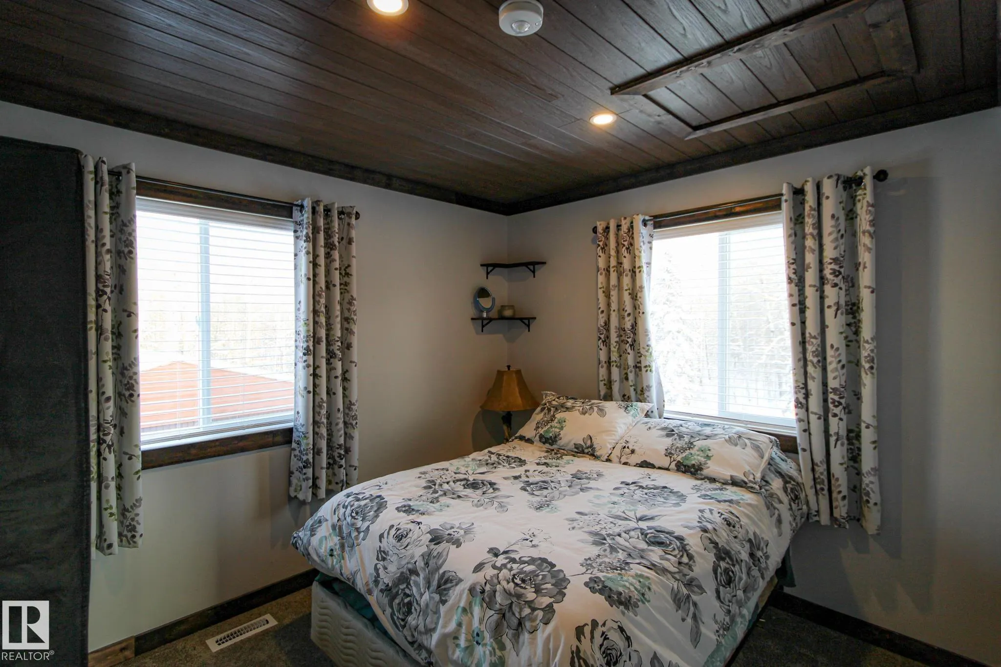 102 11502 Township Road 604