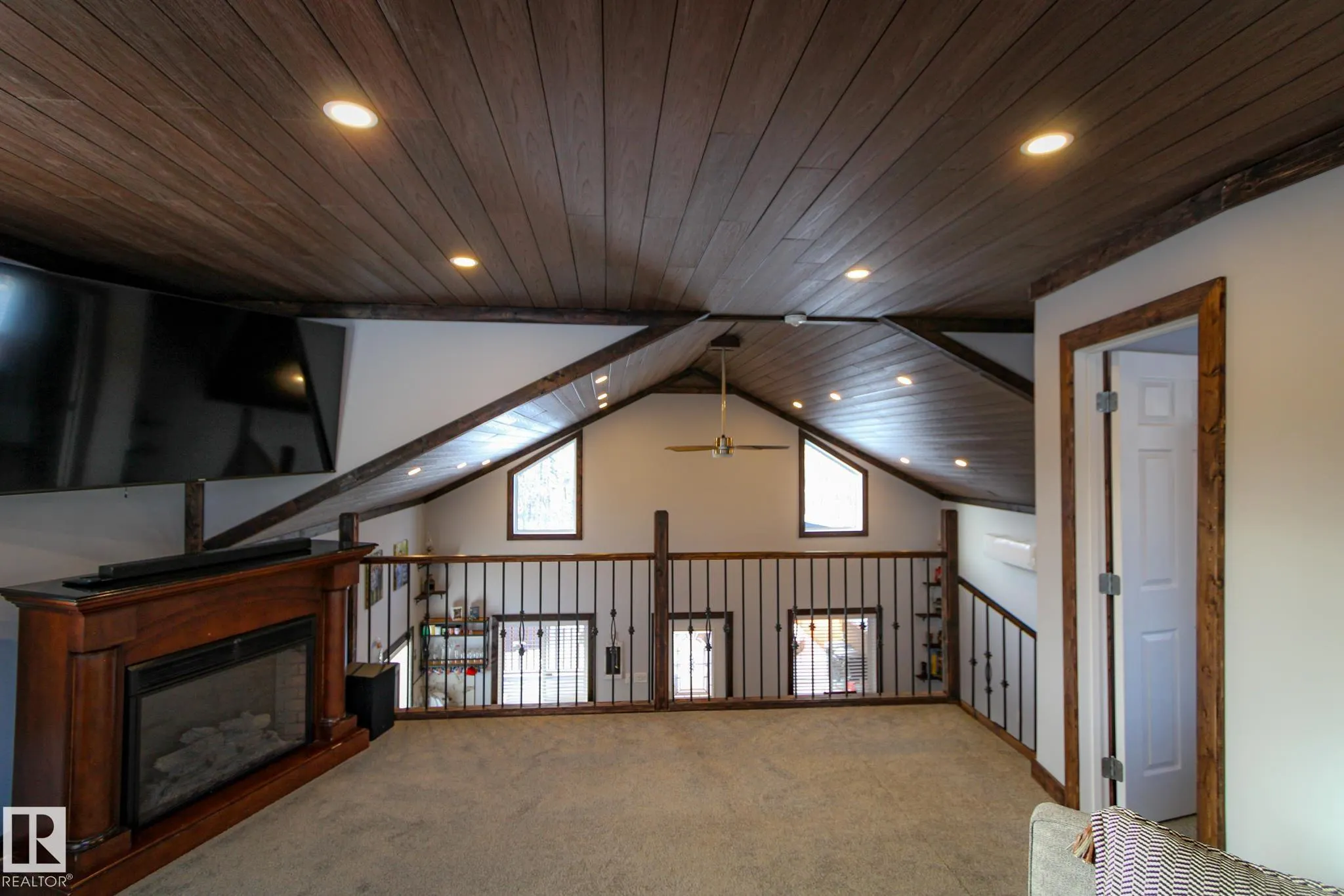 102 11502 Township Road 604