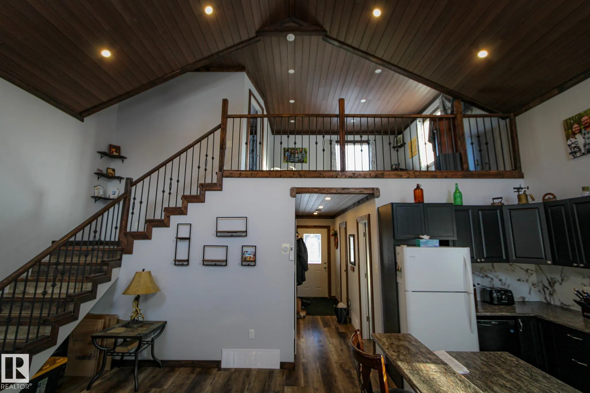 102 11502 Township Road 604