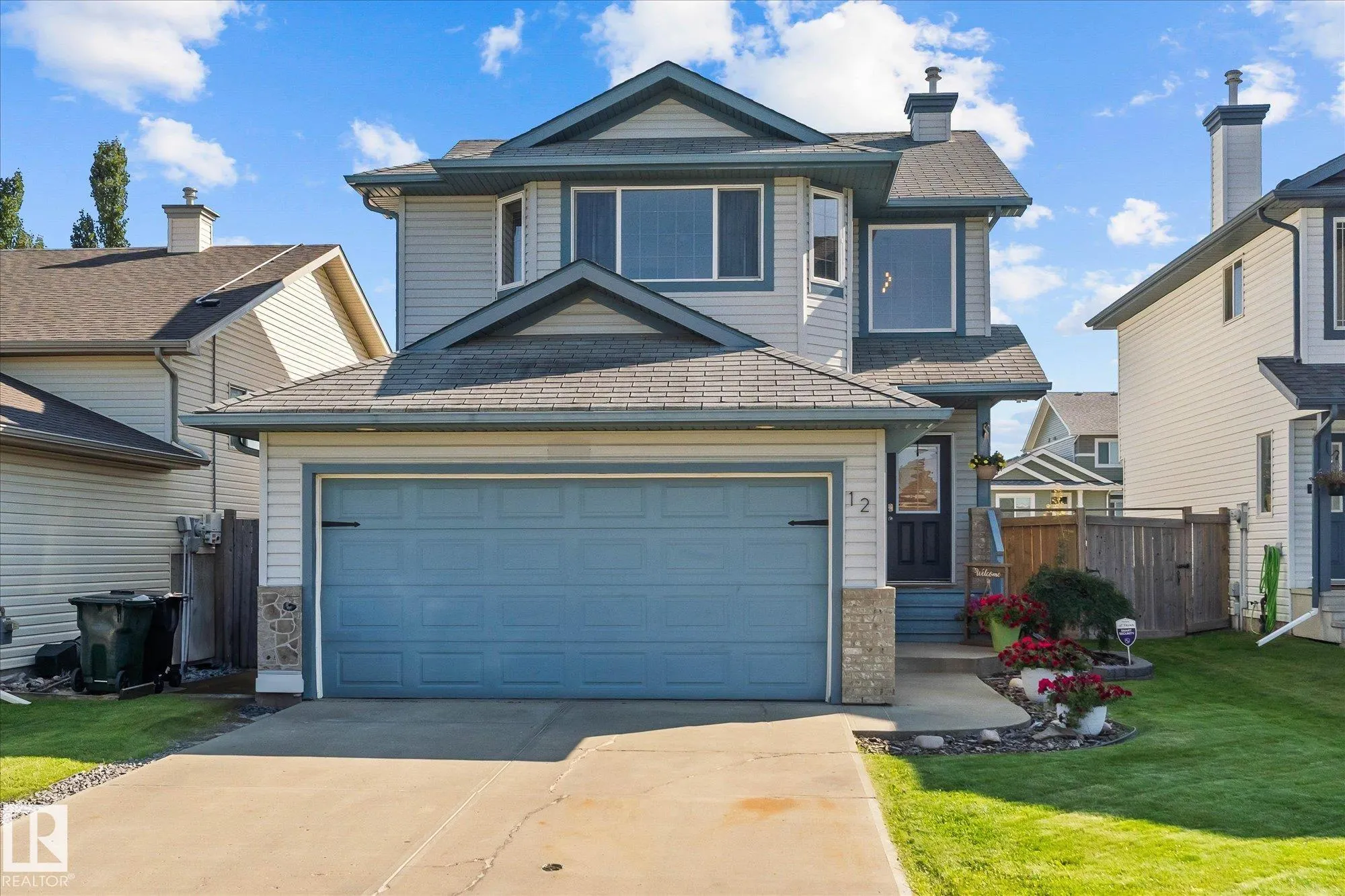 12 LEYLAND Way
