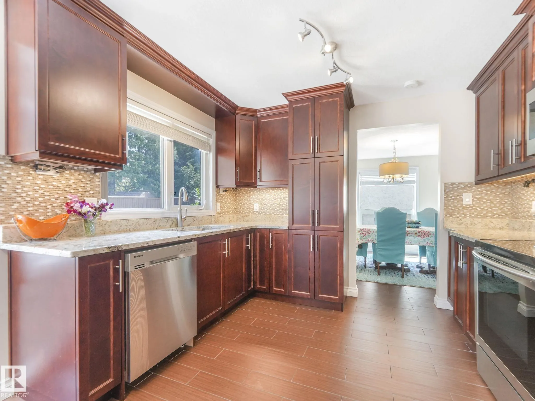 88 WAHSTAO Crescent