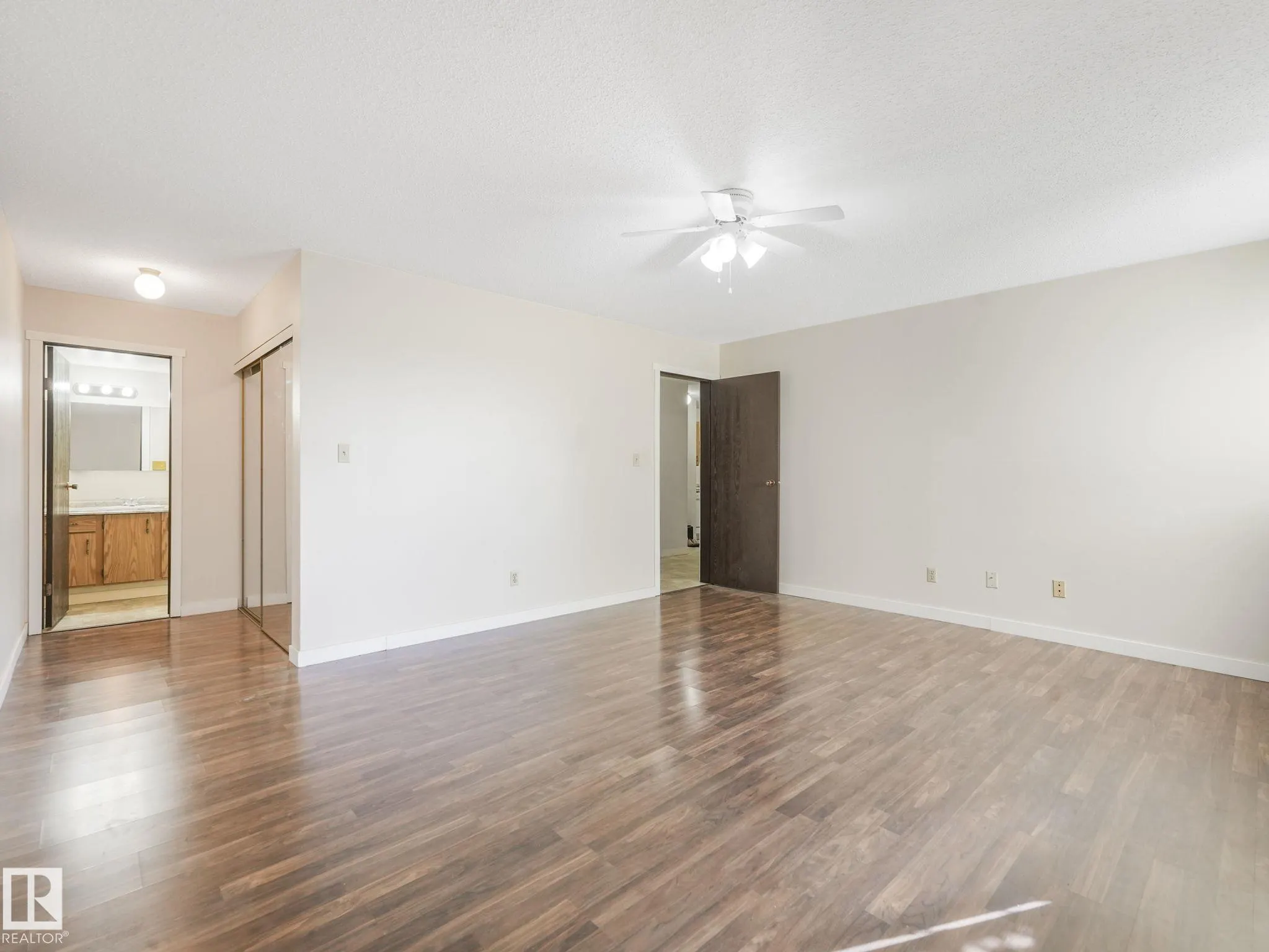 1945 105 Street