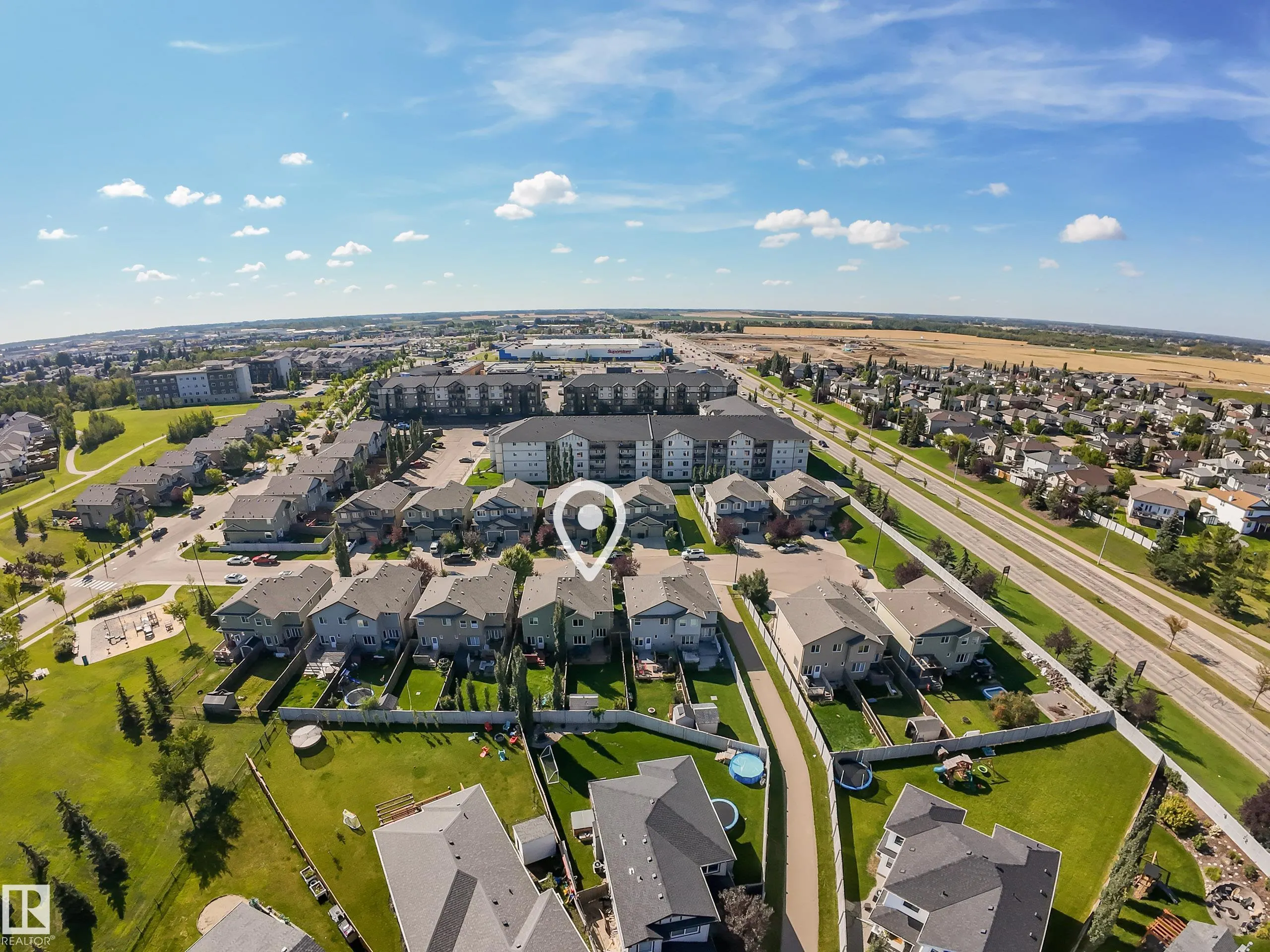 17 MEADOWVIEW Court