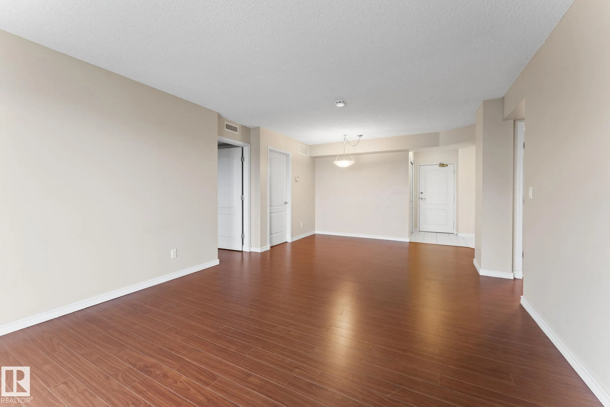 10909 103 Avenue