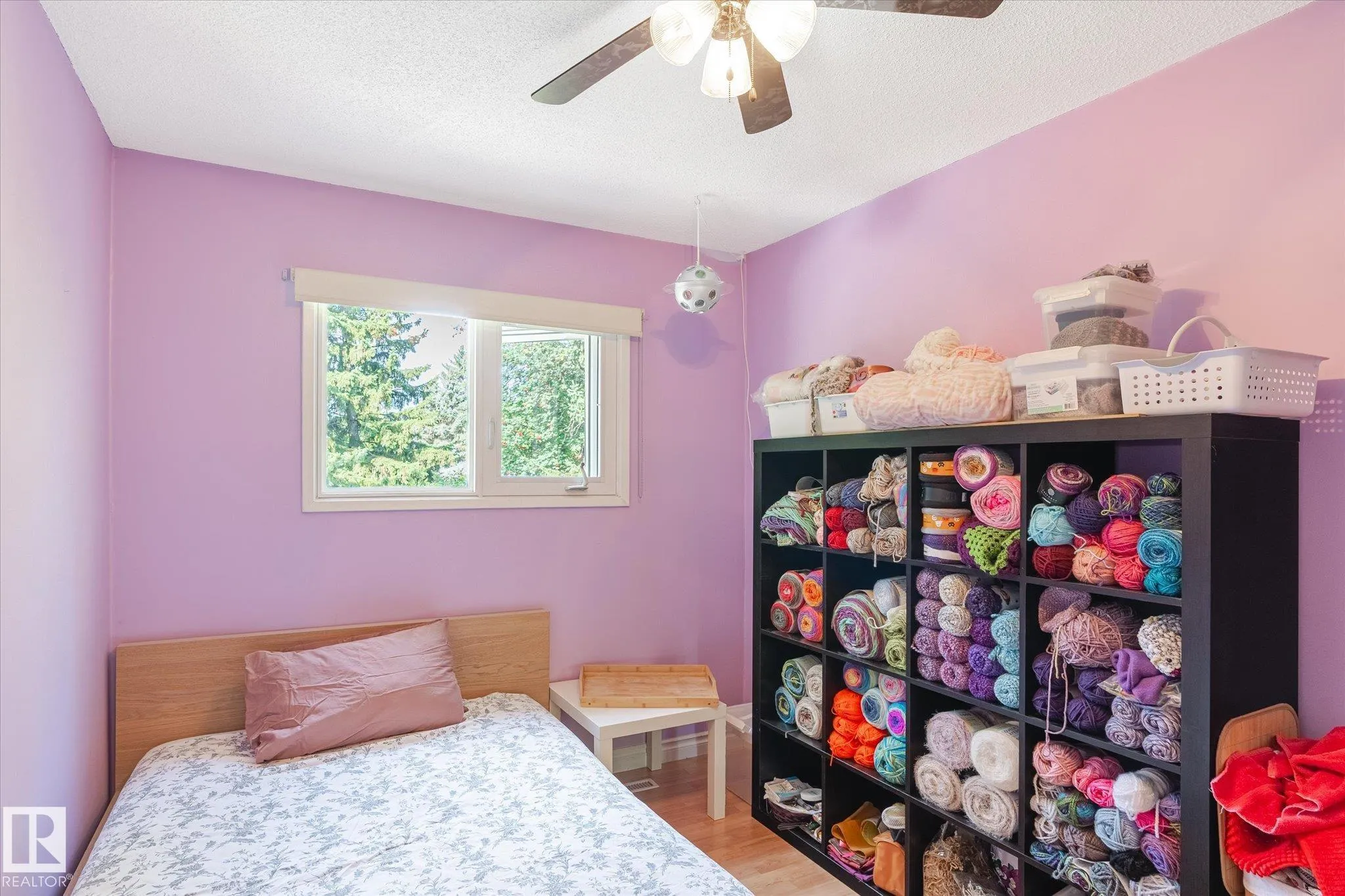 36 BROADVIEW Crescent