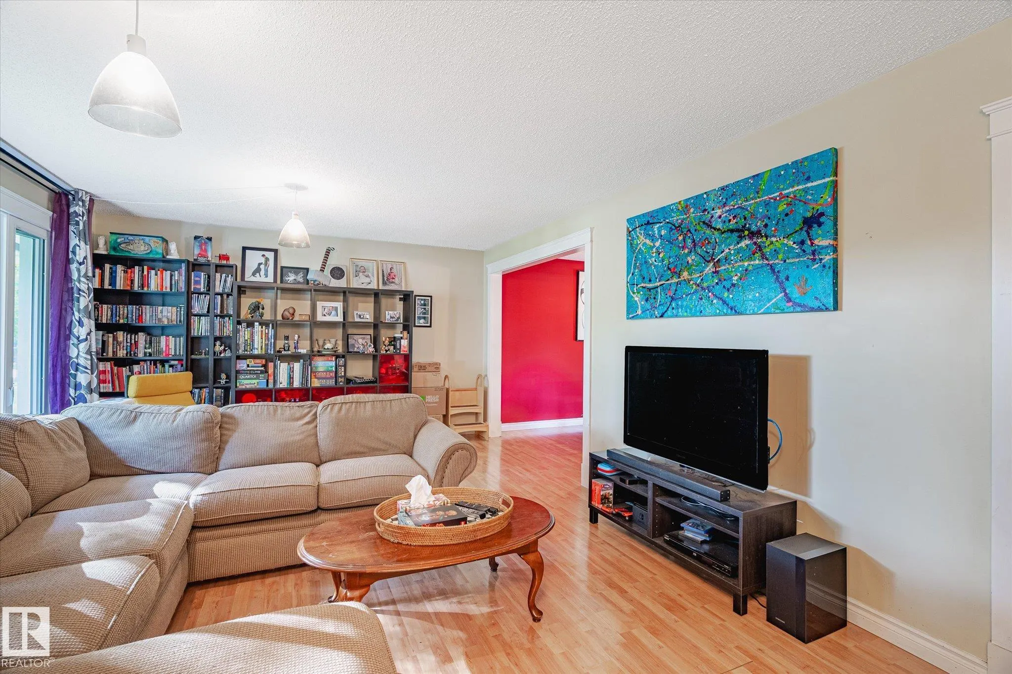 36 BROADVIEW Crescent