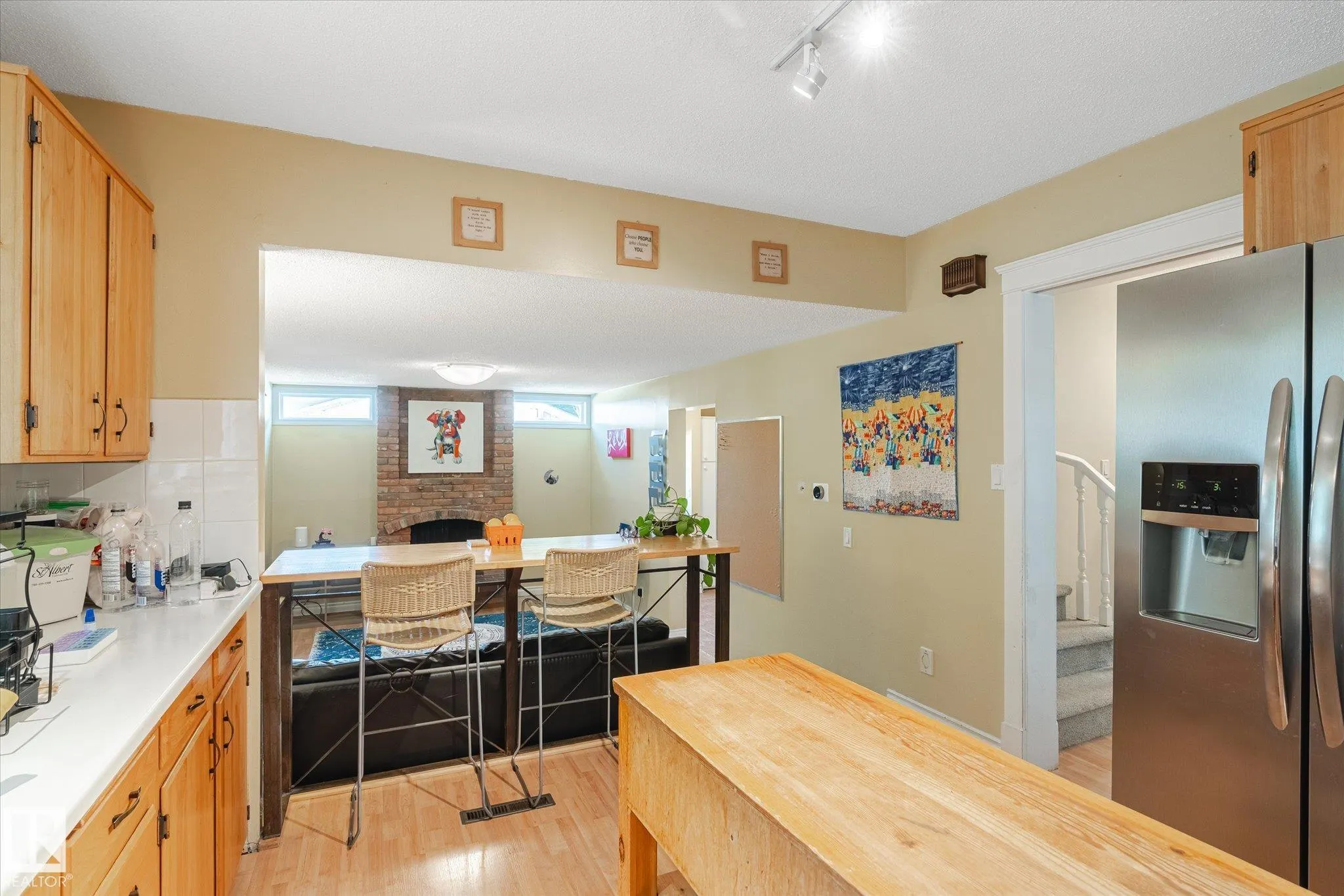 36 BROADVIEW Crescent