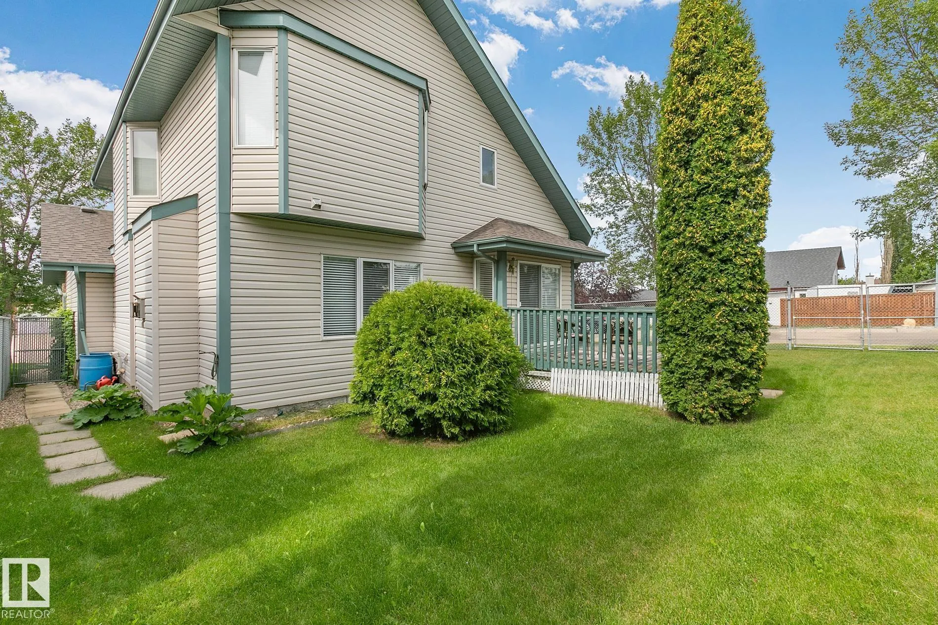350 LILAC Lane