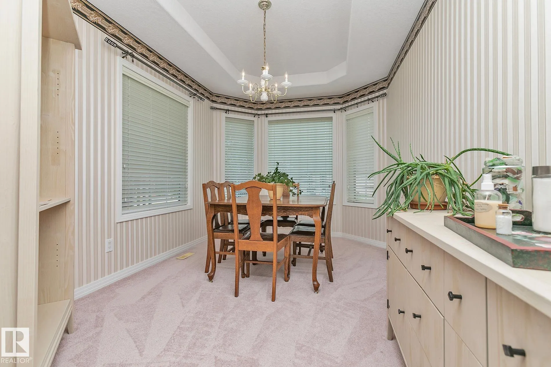 350 LILAC Lane