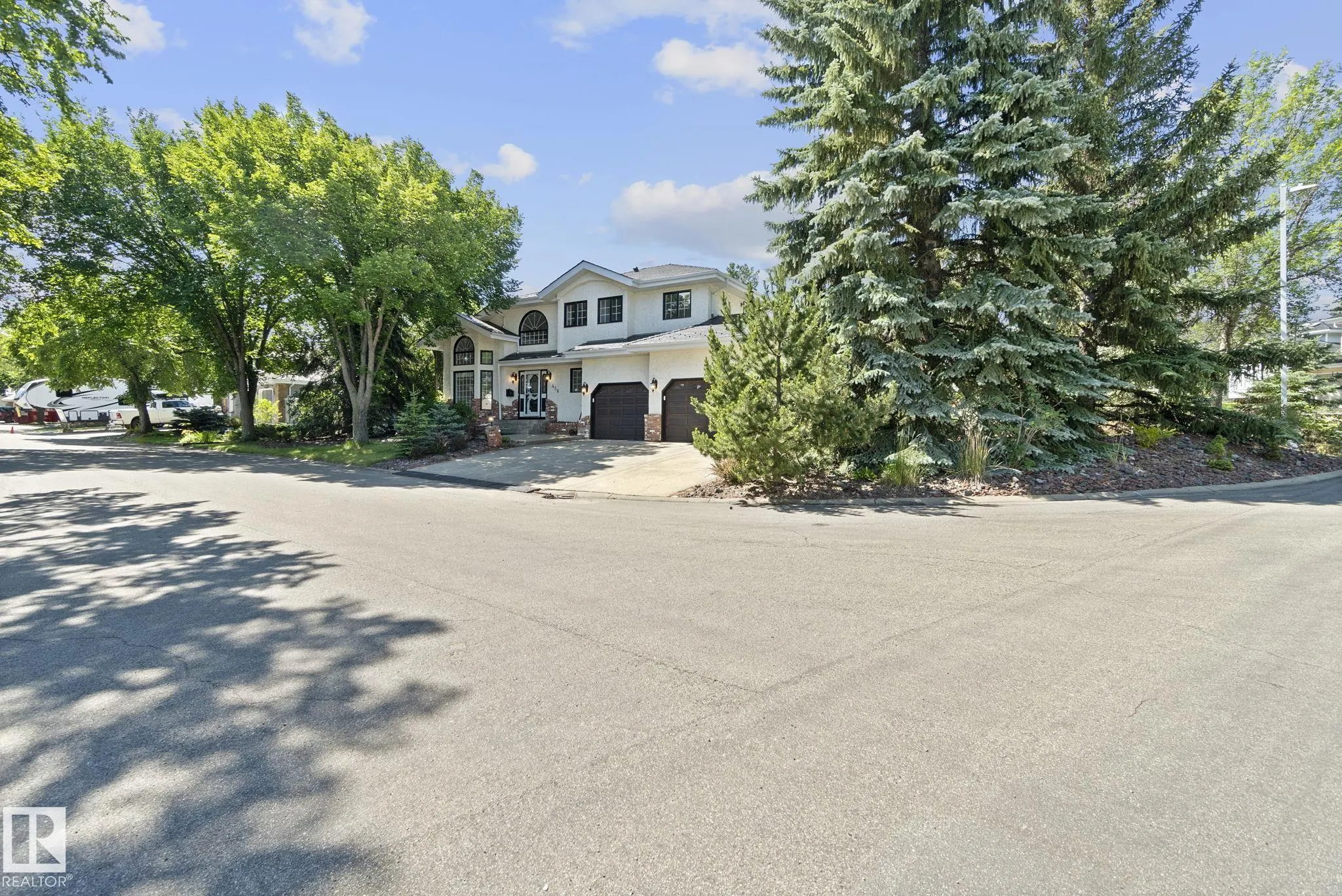 436 OLSEN Close