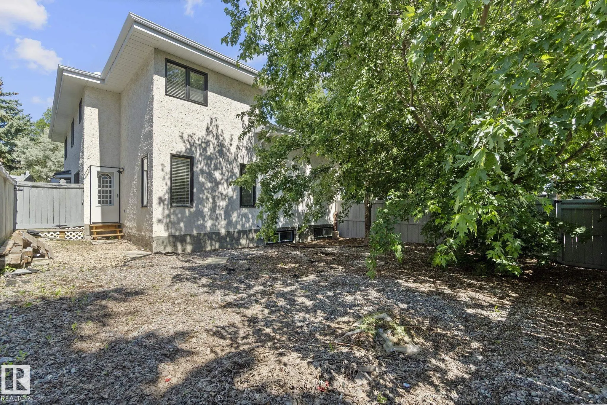 436 OLSEN Close