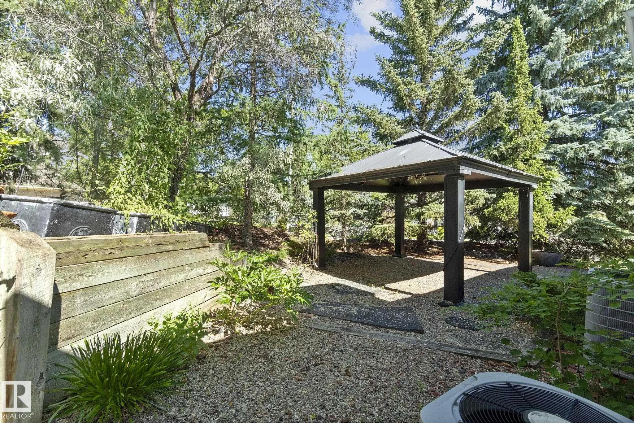 436 OLSEN Close