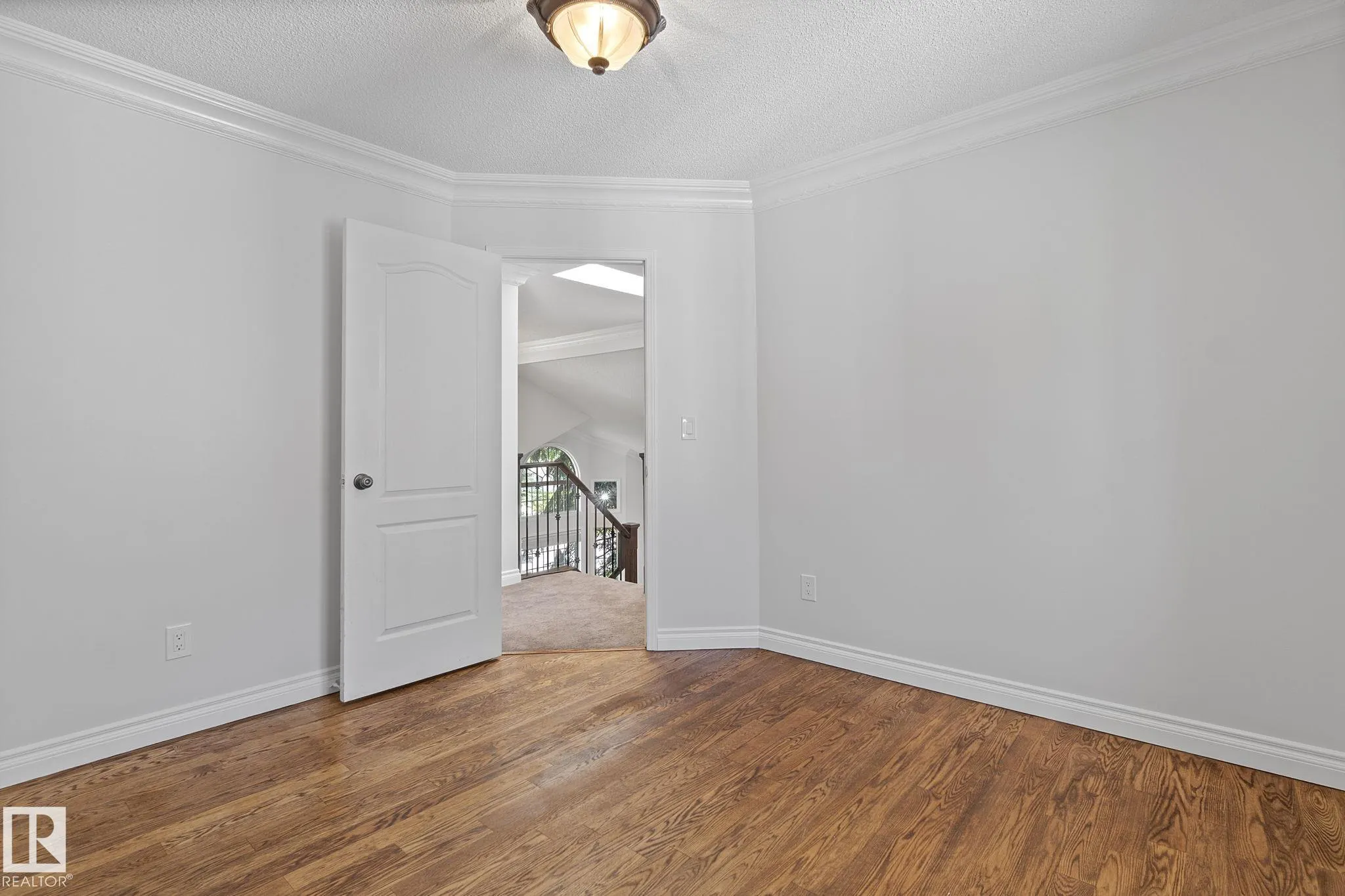 436 OLSEN Close