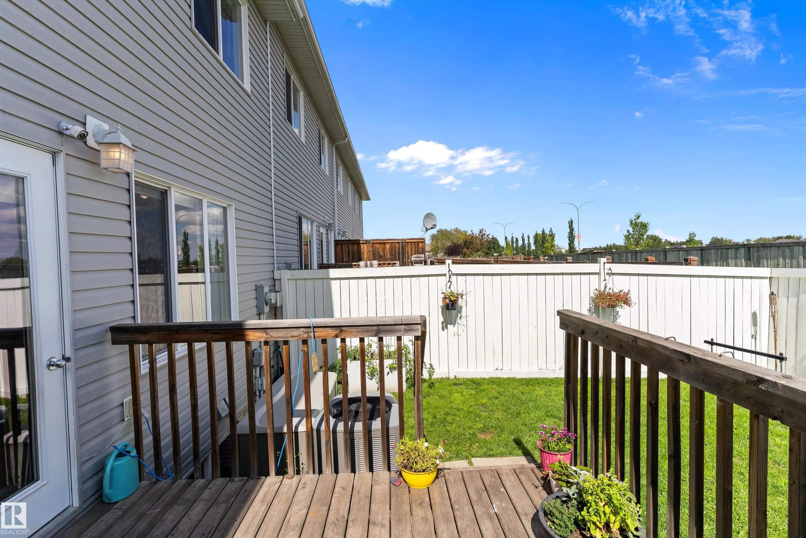 102 Graywood Mews