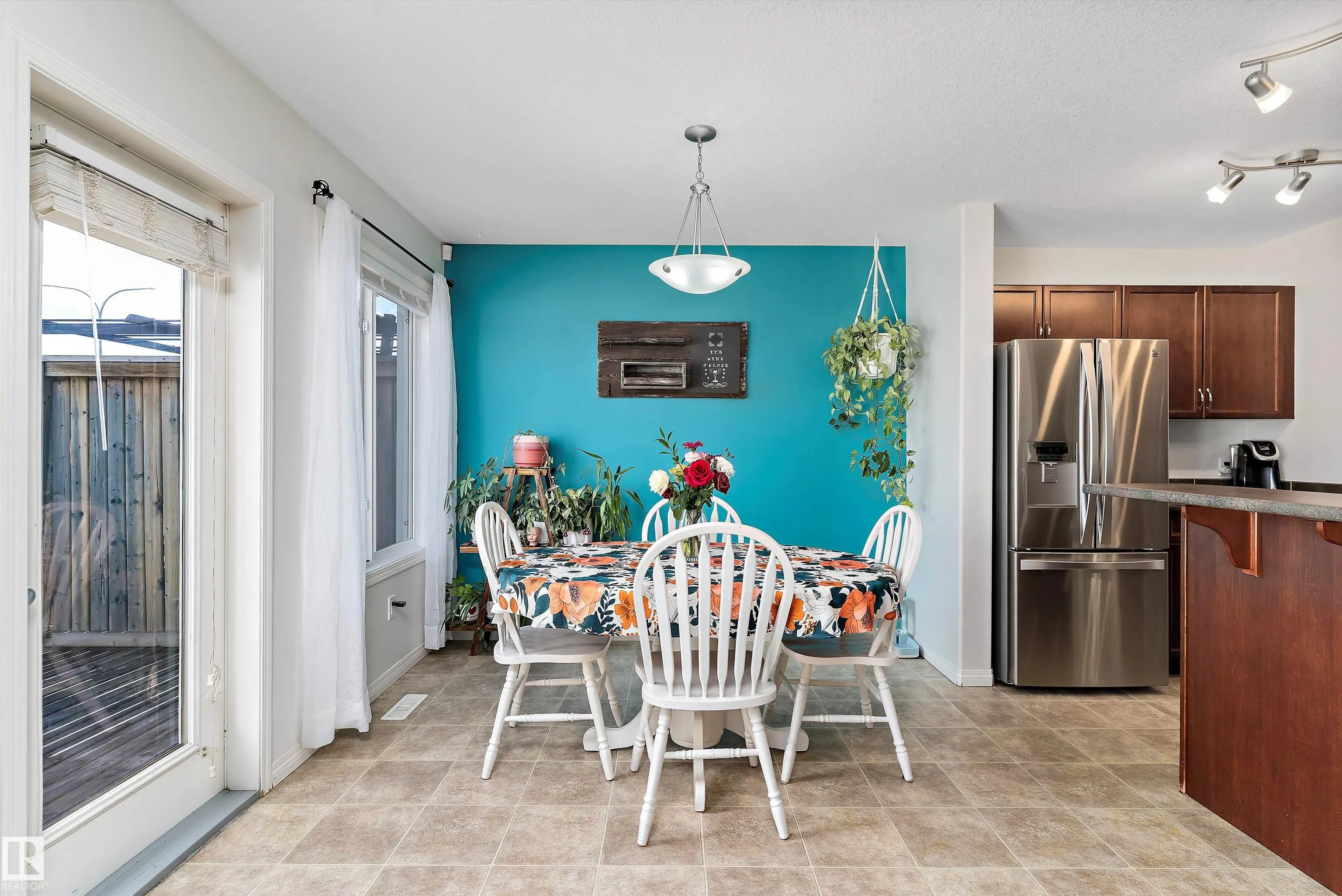 102 Graywood Mews