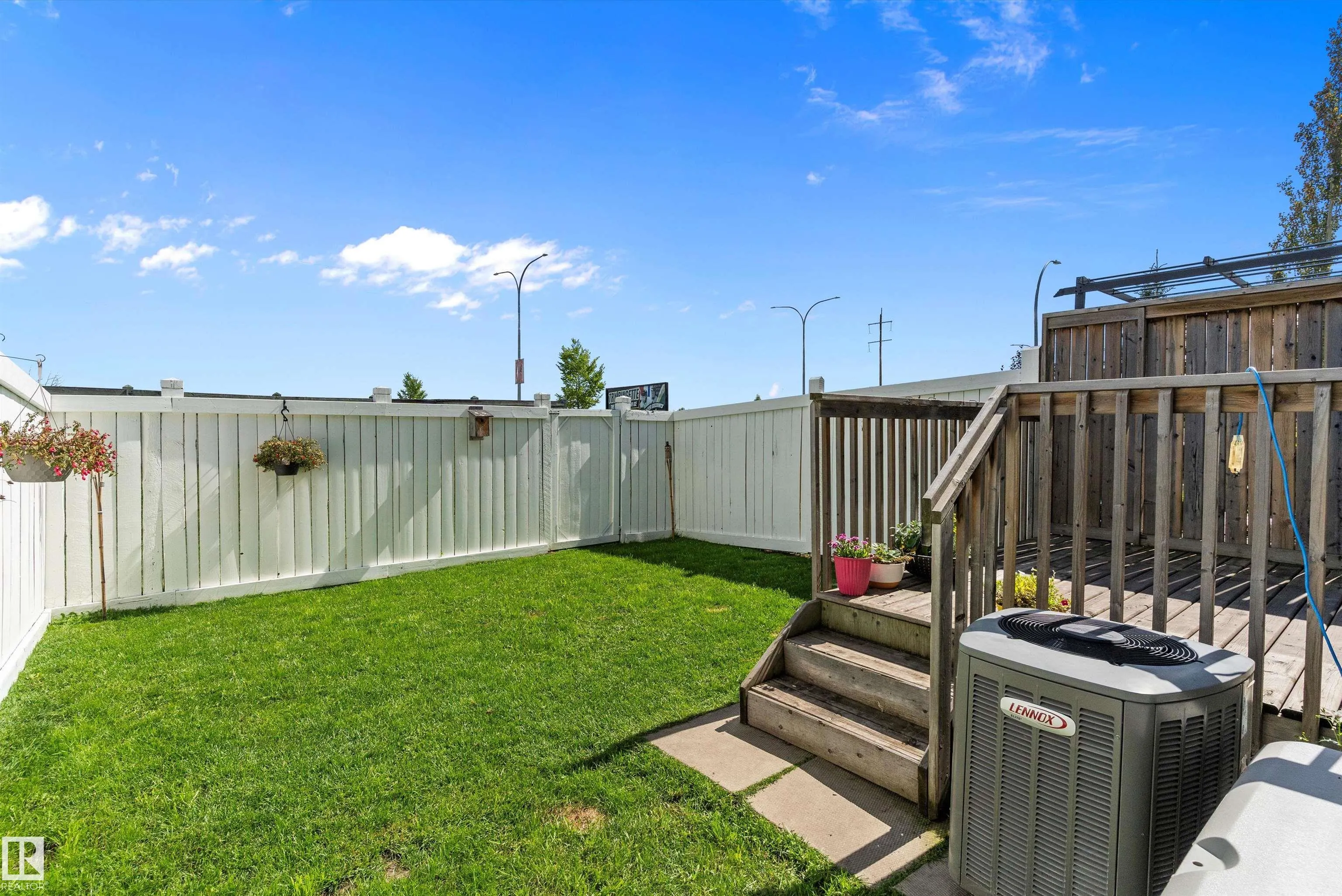 102 Graywood Mews