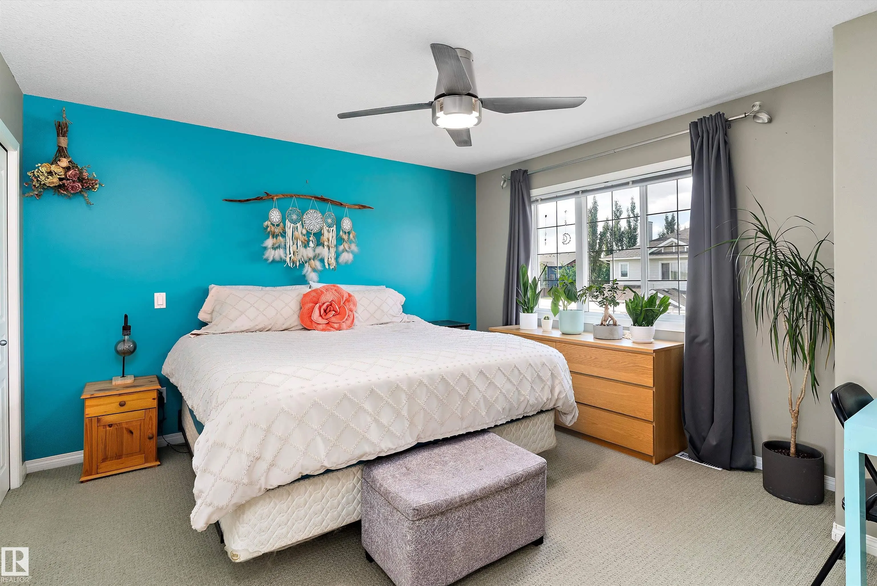102 Graywood Mews