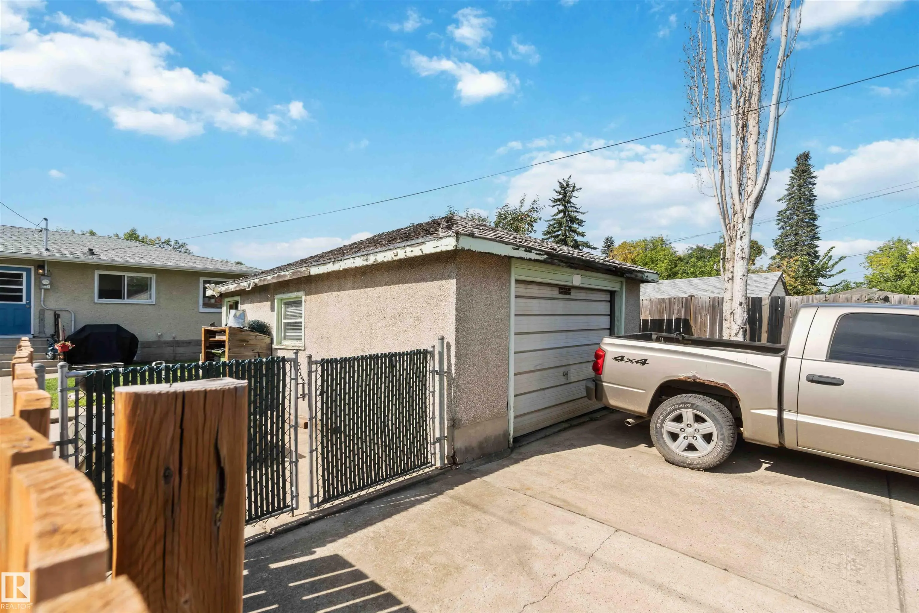 10611 149 Street