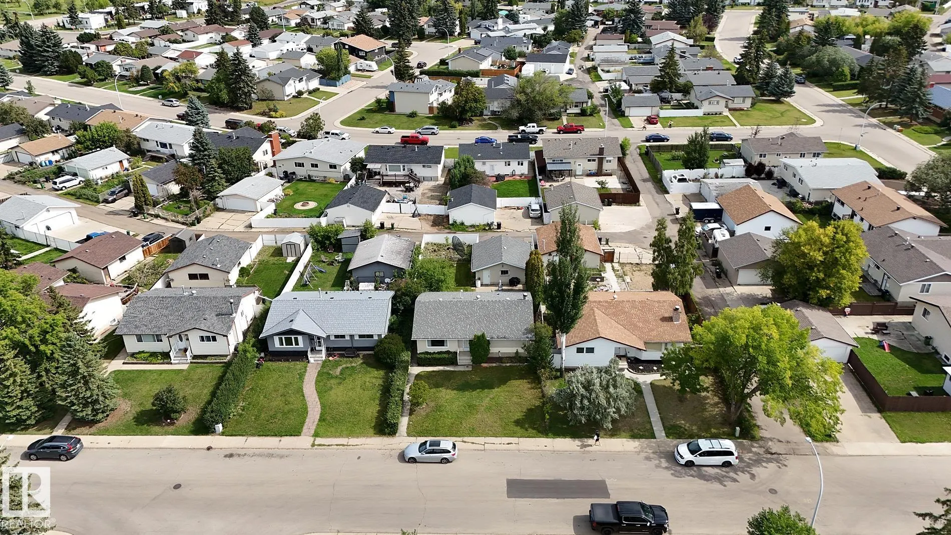 15015 95 Street